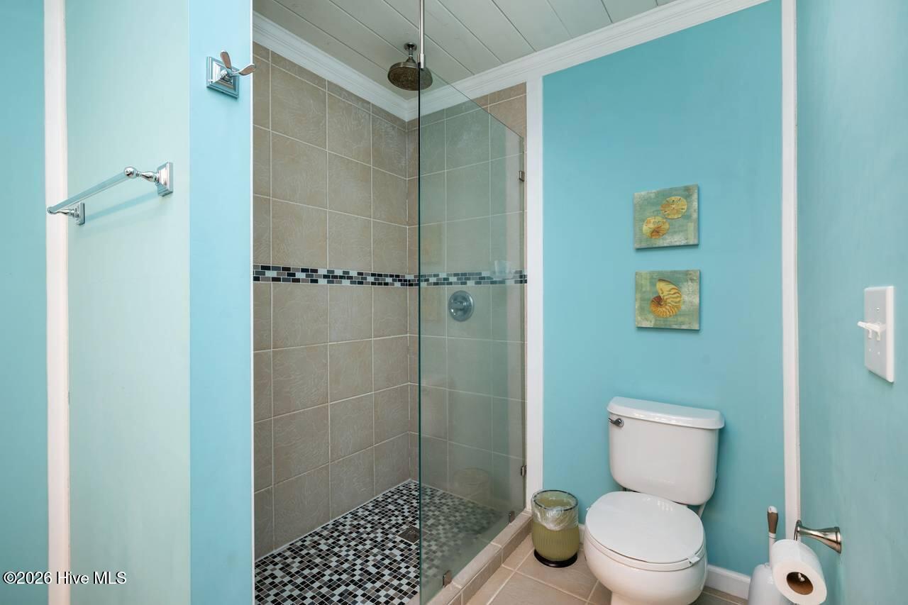 100553106 | Photo 30