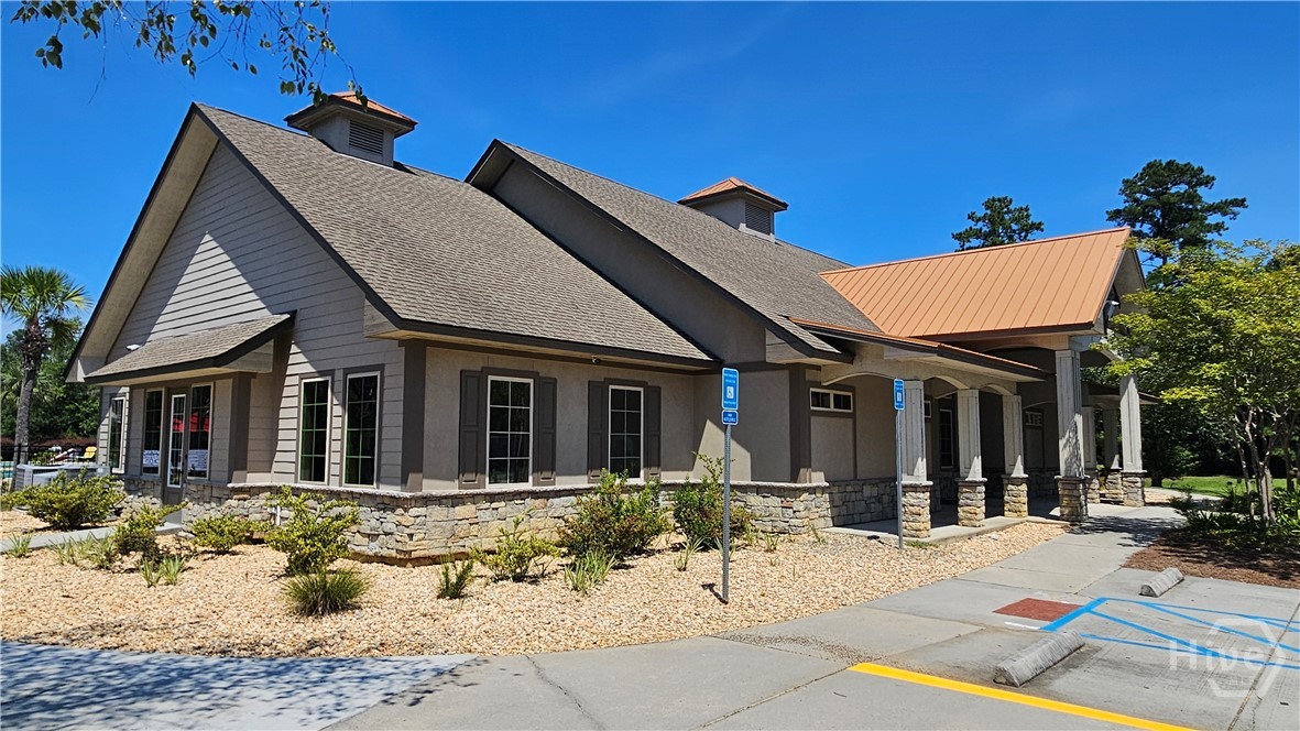 Highlands Clubhouse and Amenities
