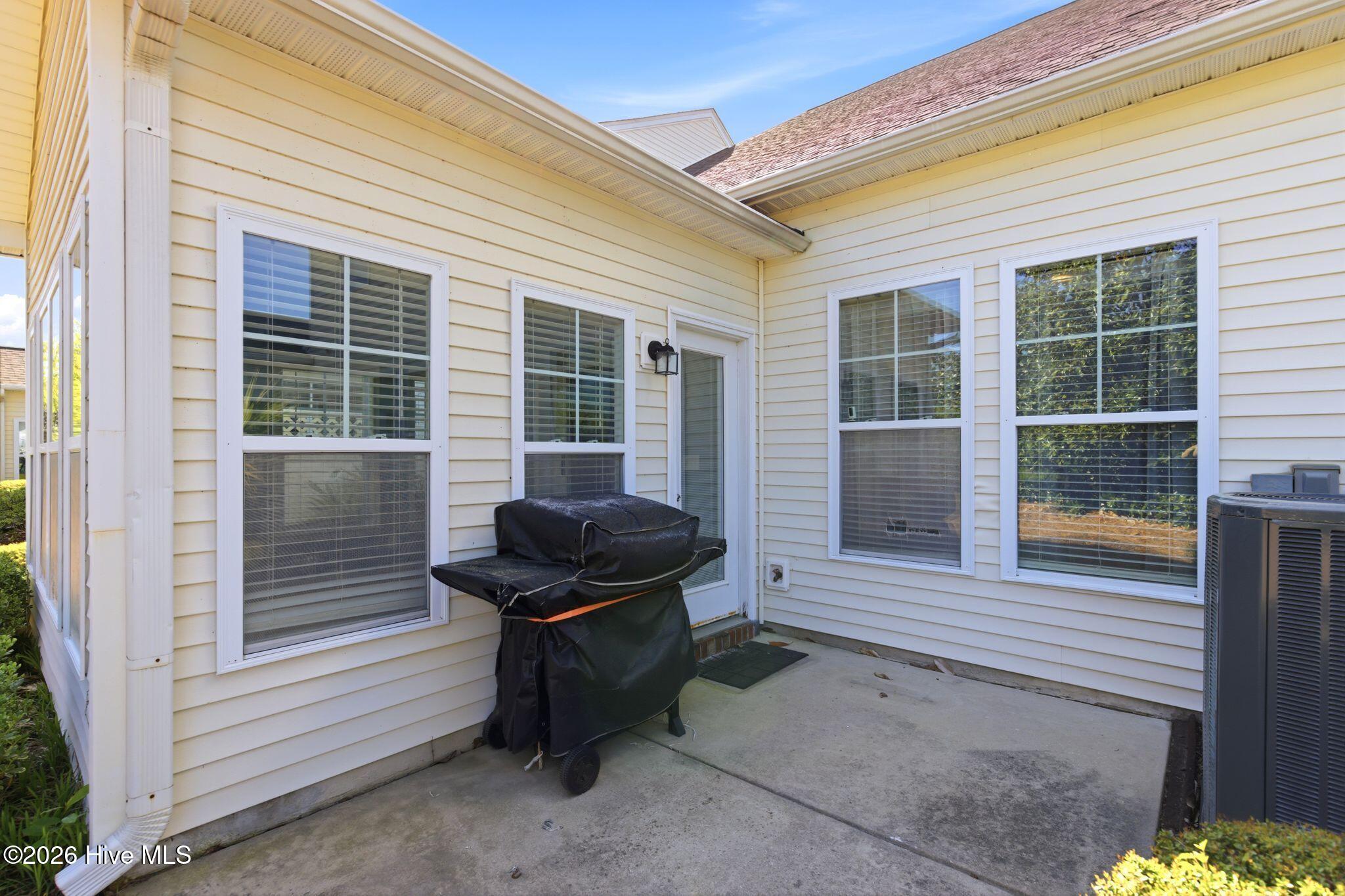 100564398 | Photo 34