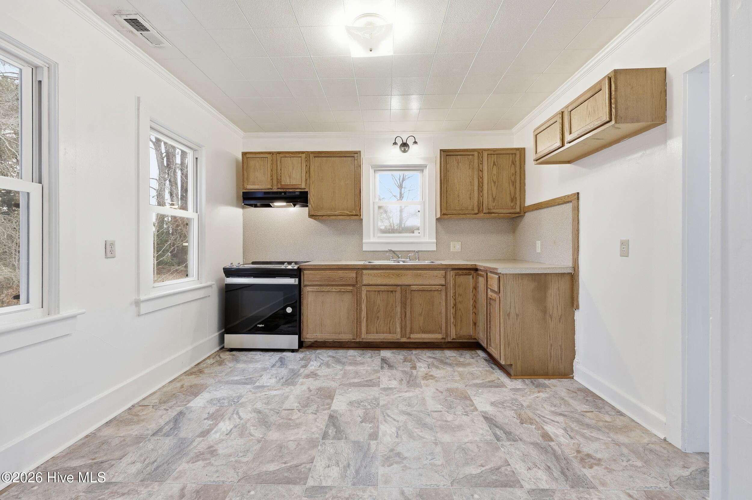 201 Harrell Street, Elizabeth City, NC, 27909