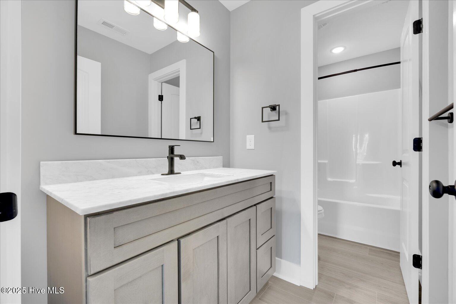 60 Gordy Way, Hampstead, NC, 28443