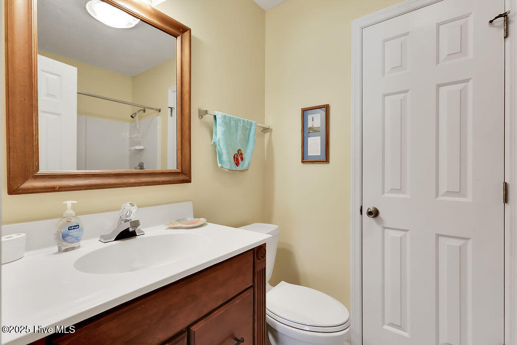 100543707 | Photo 24