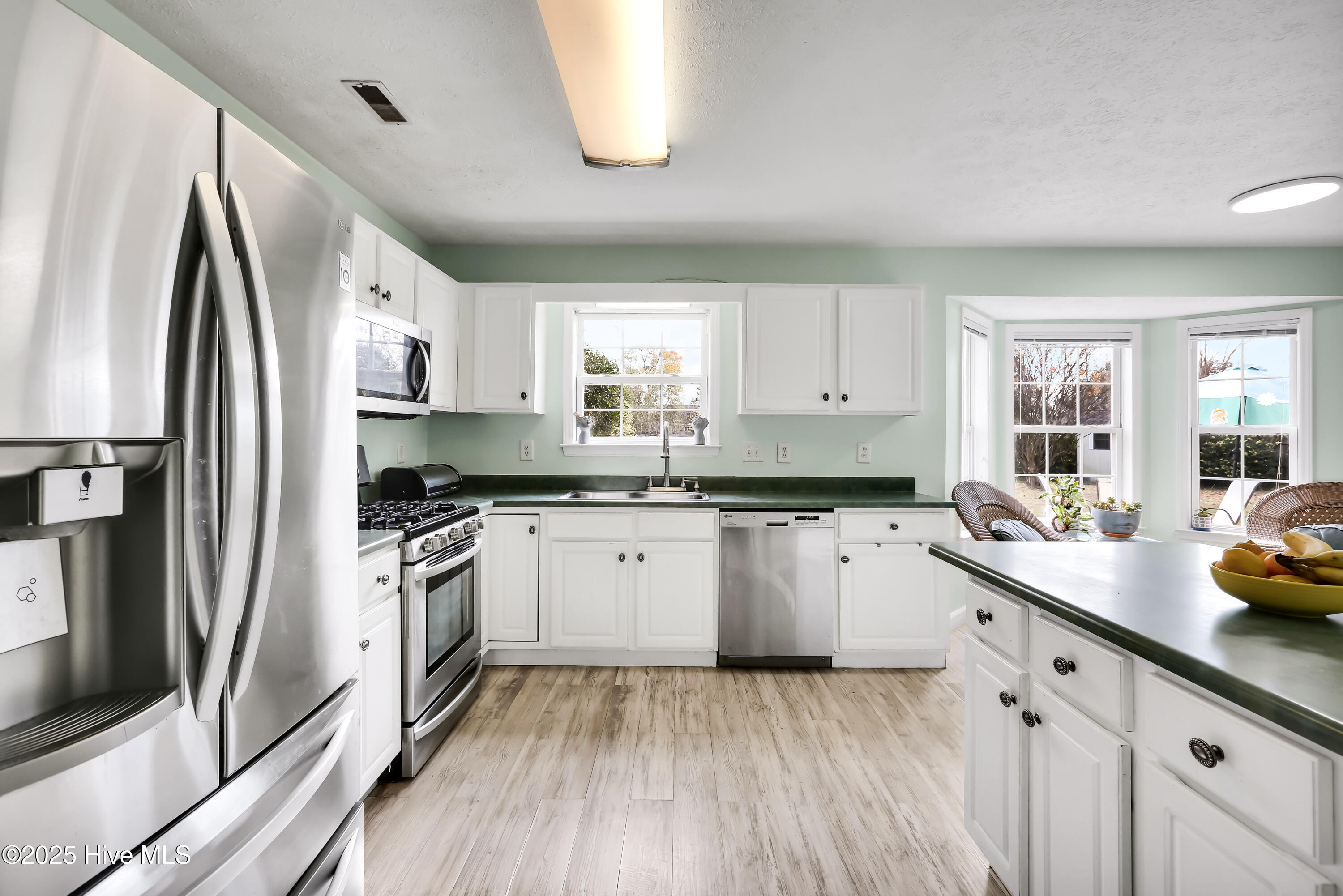 100544452 | Photo 15