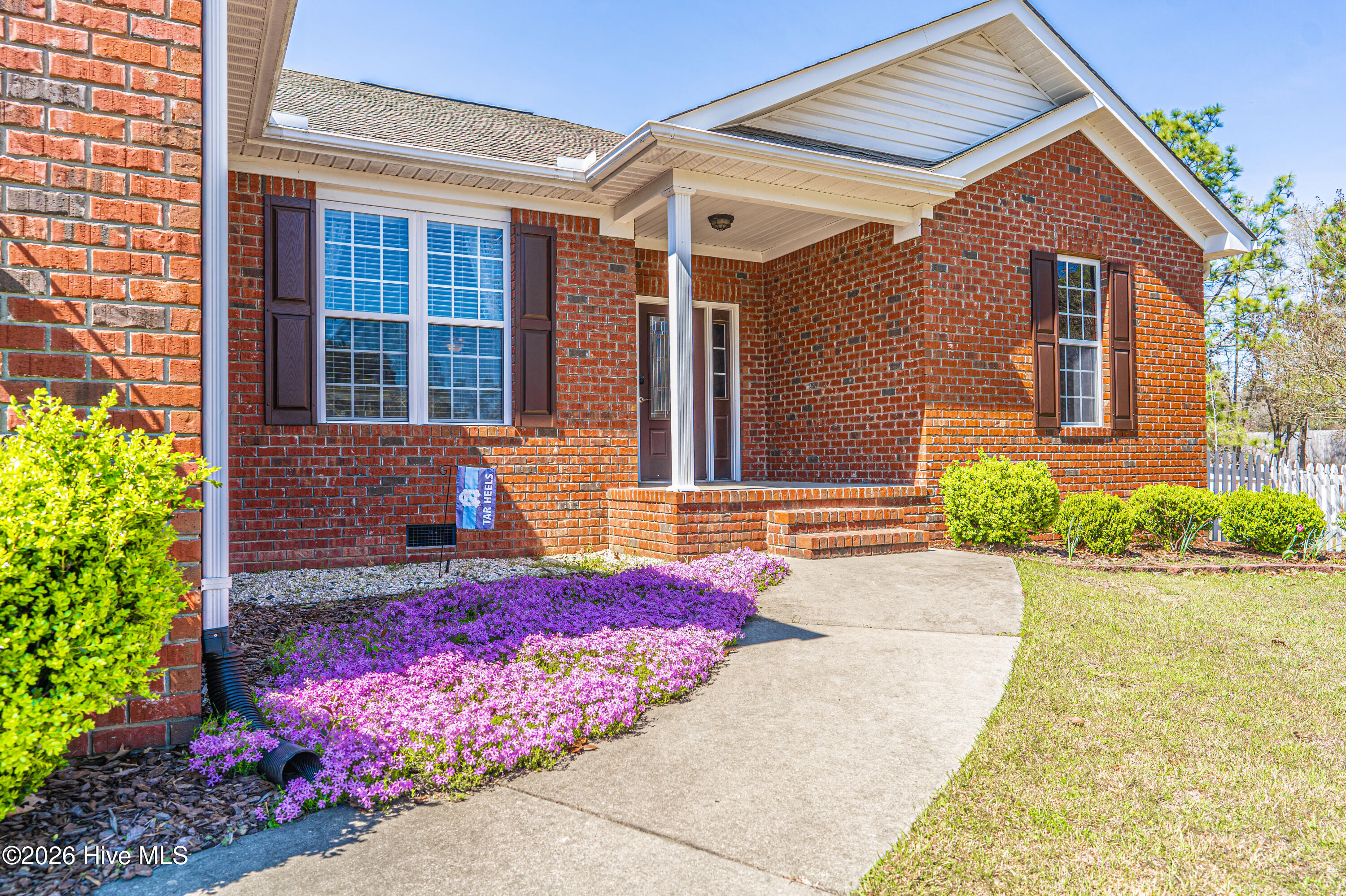 Photo 3 of Single family home for sale at 1320 Burning Tree Rd, Pinehurst, NC 28374 | MLS# 100588260 | Listing updated on 2026-09-02
