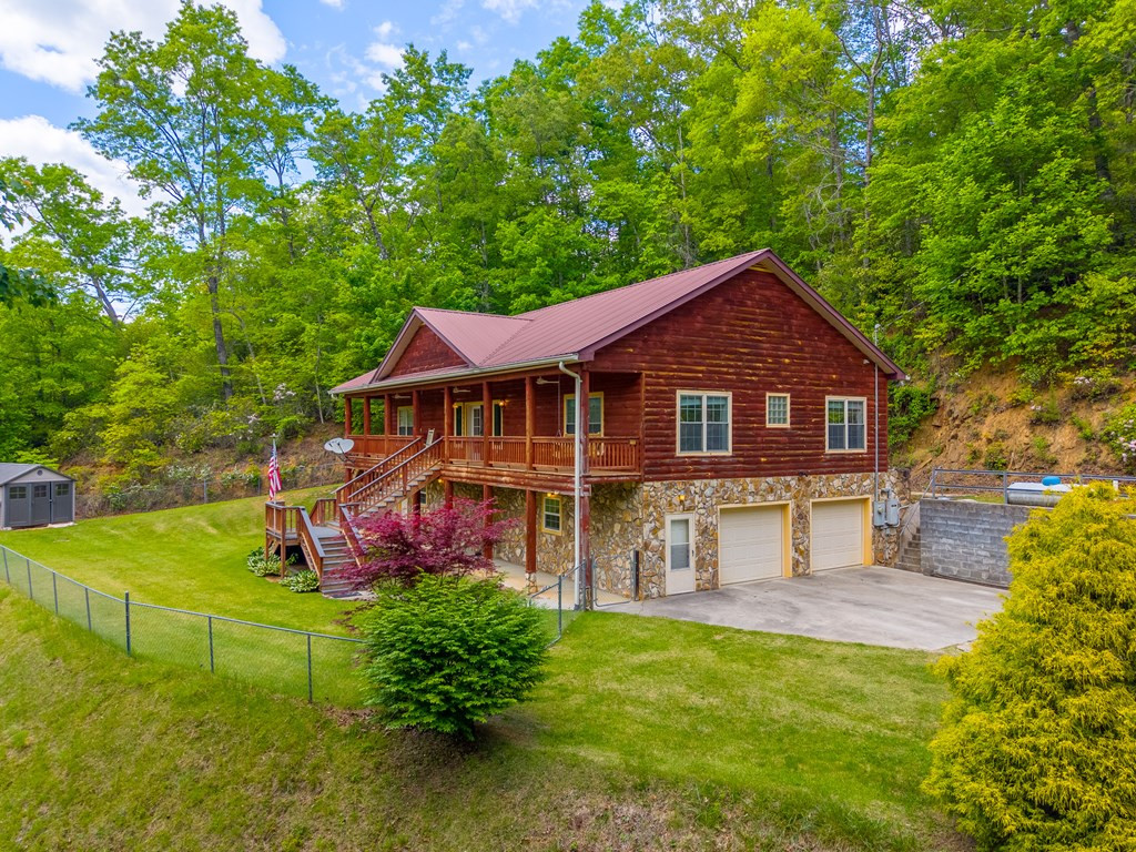 Homes for sale in Robbinsville, NC | 155 Mountain Laurel Rd, Robbinsville, NC 28771 | MLS# 98544166