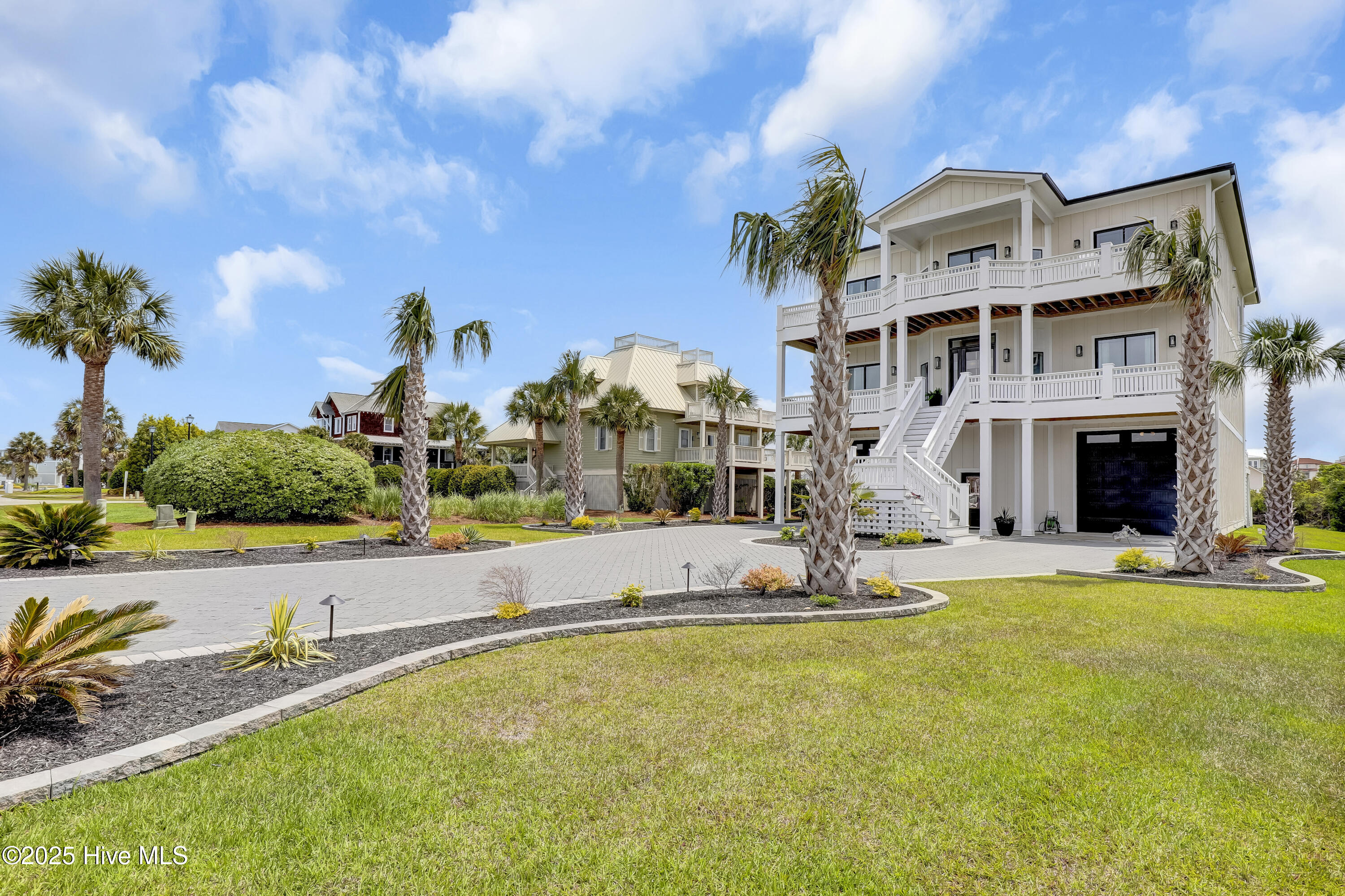 100503420 | Photo 56