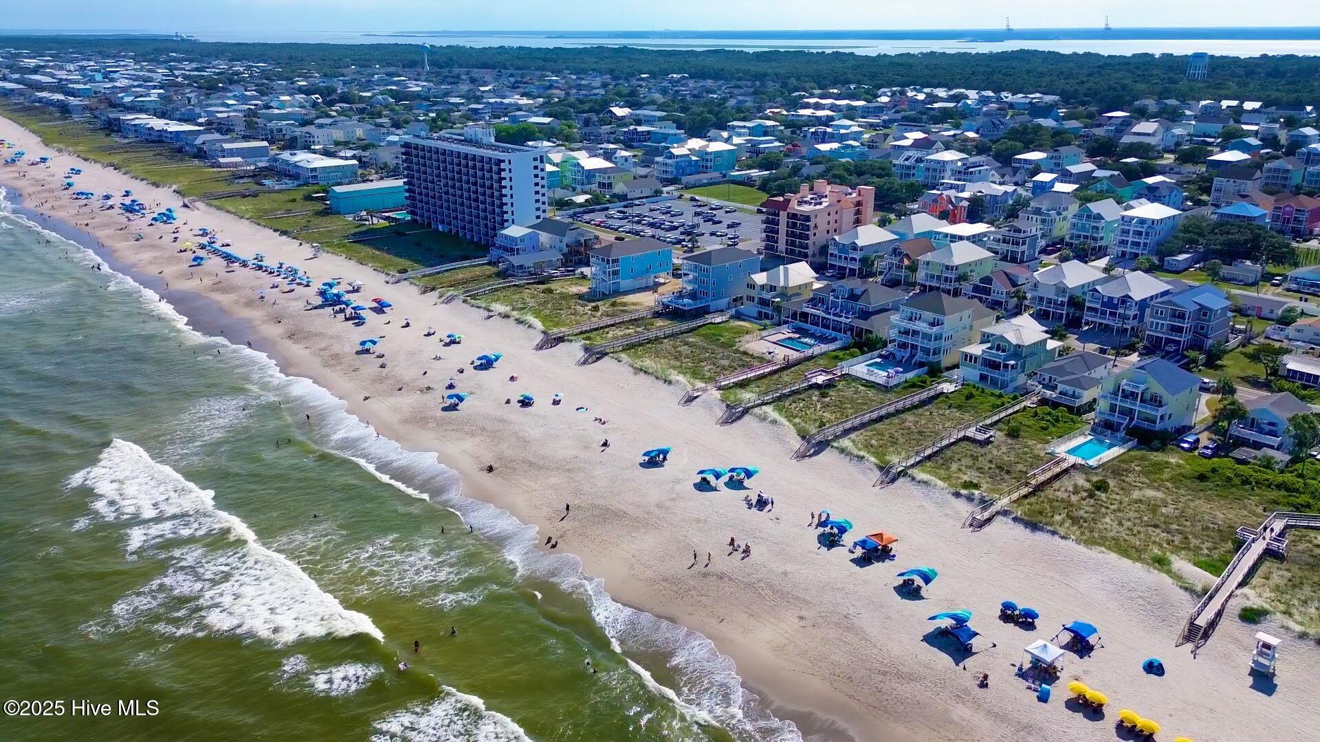 100545866 | Photo 44