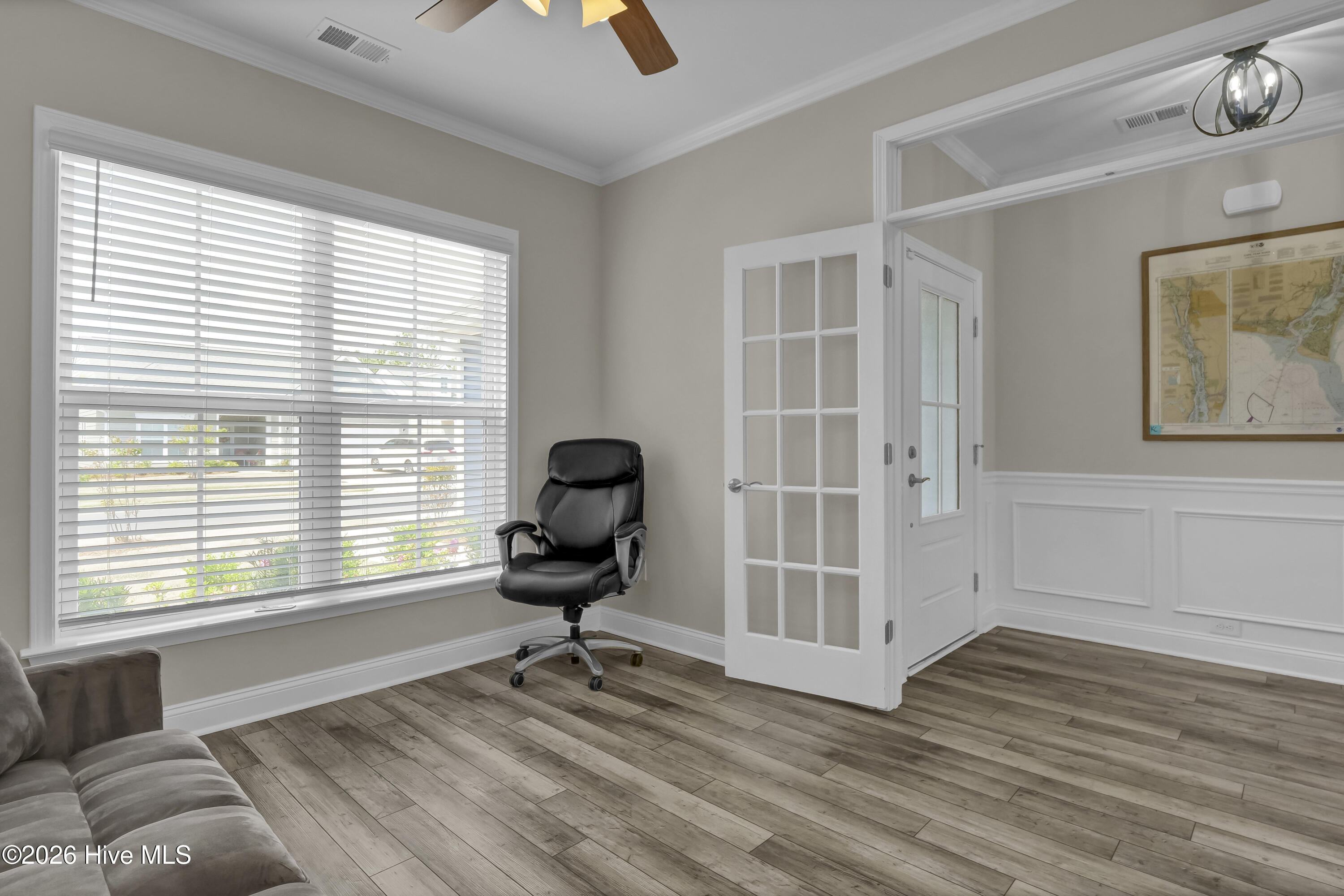 100552625 | Photo 32