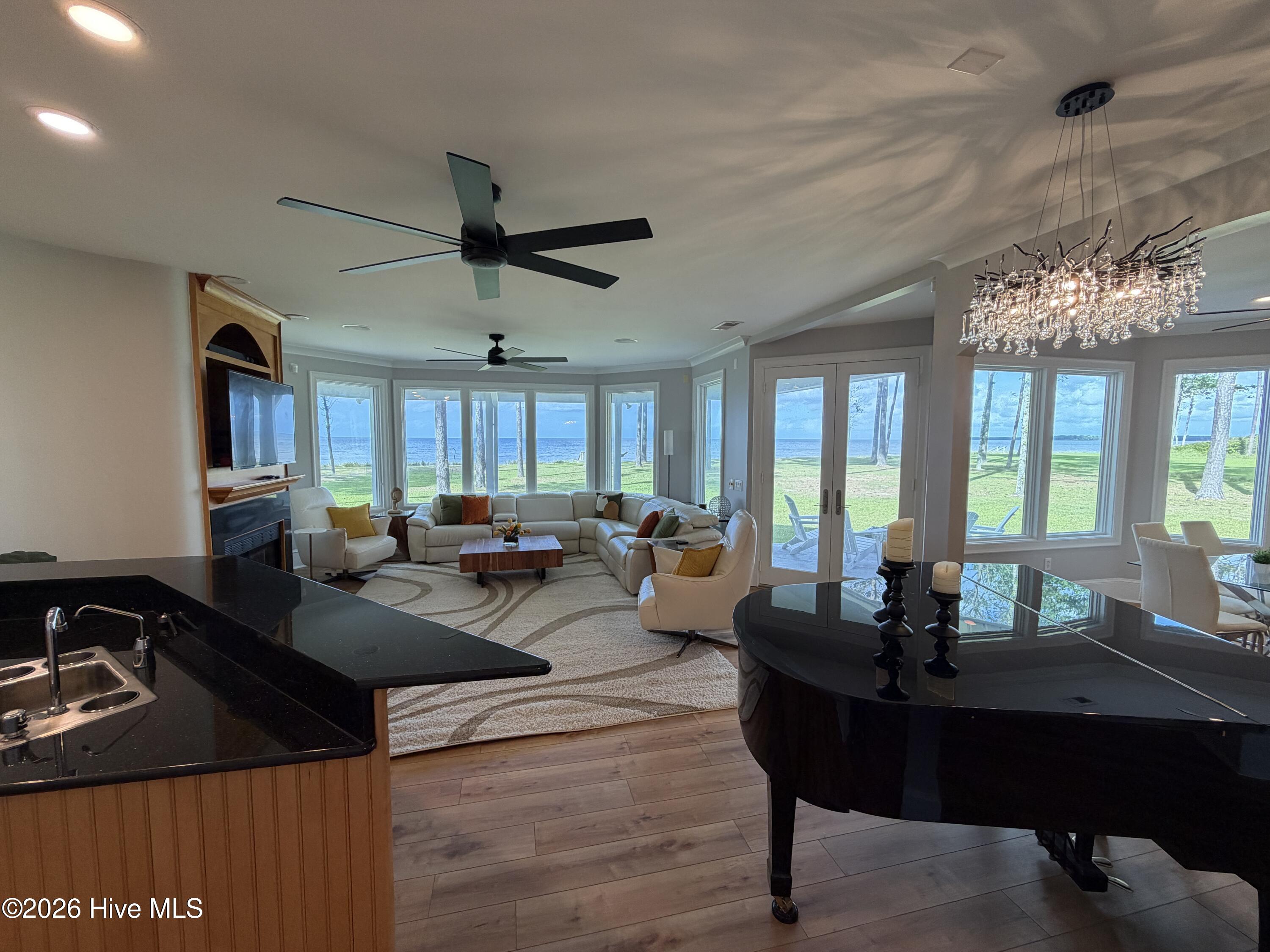 492 Sandy Point Drive,Beaufort