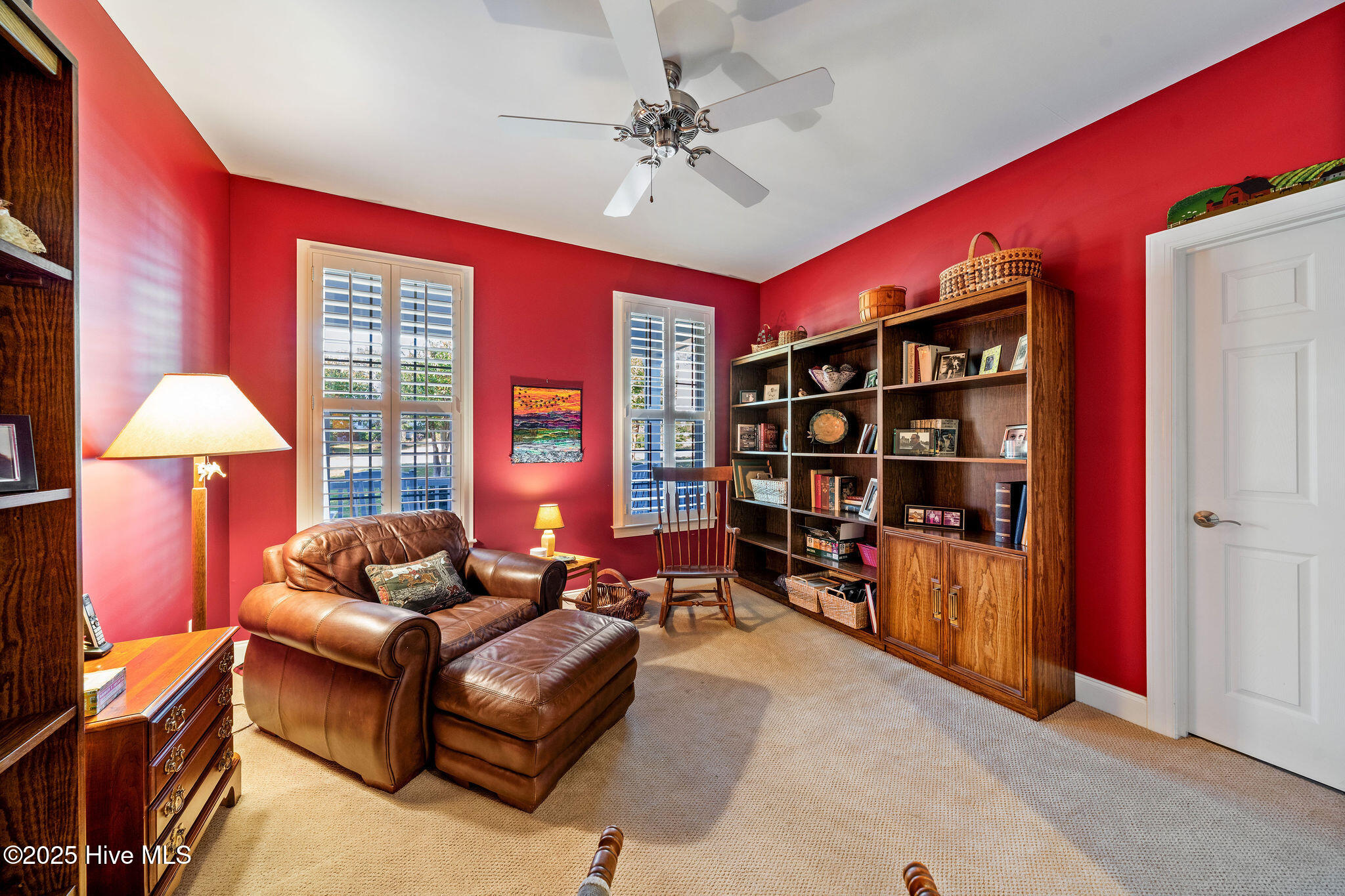 100552412 | Photo 53