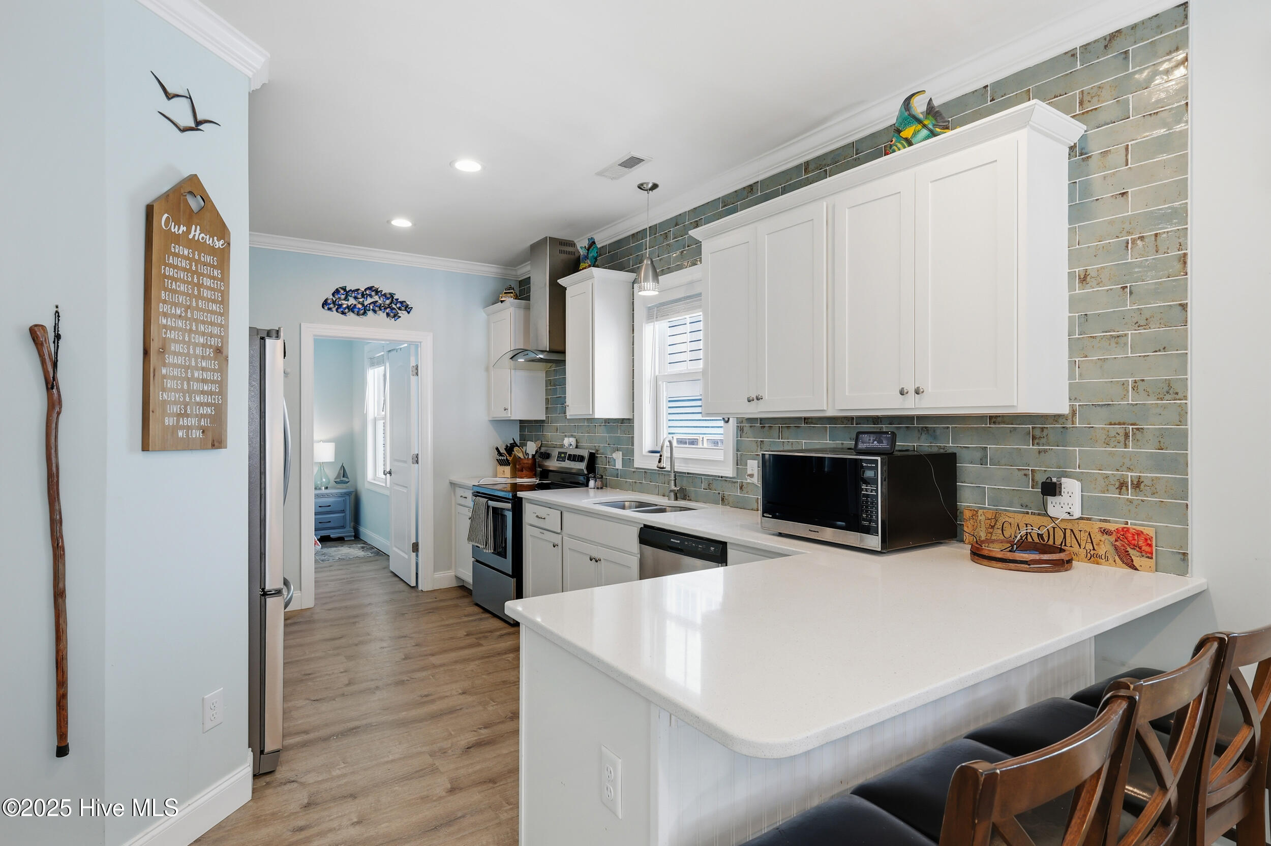 100539226 | Photo 11