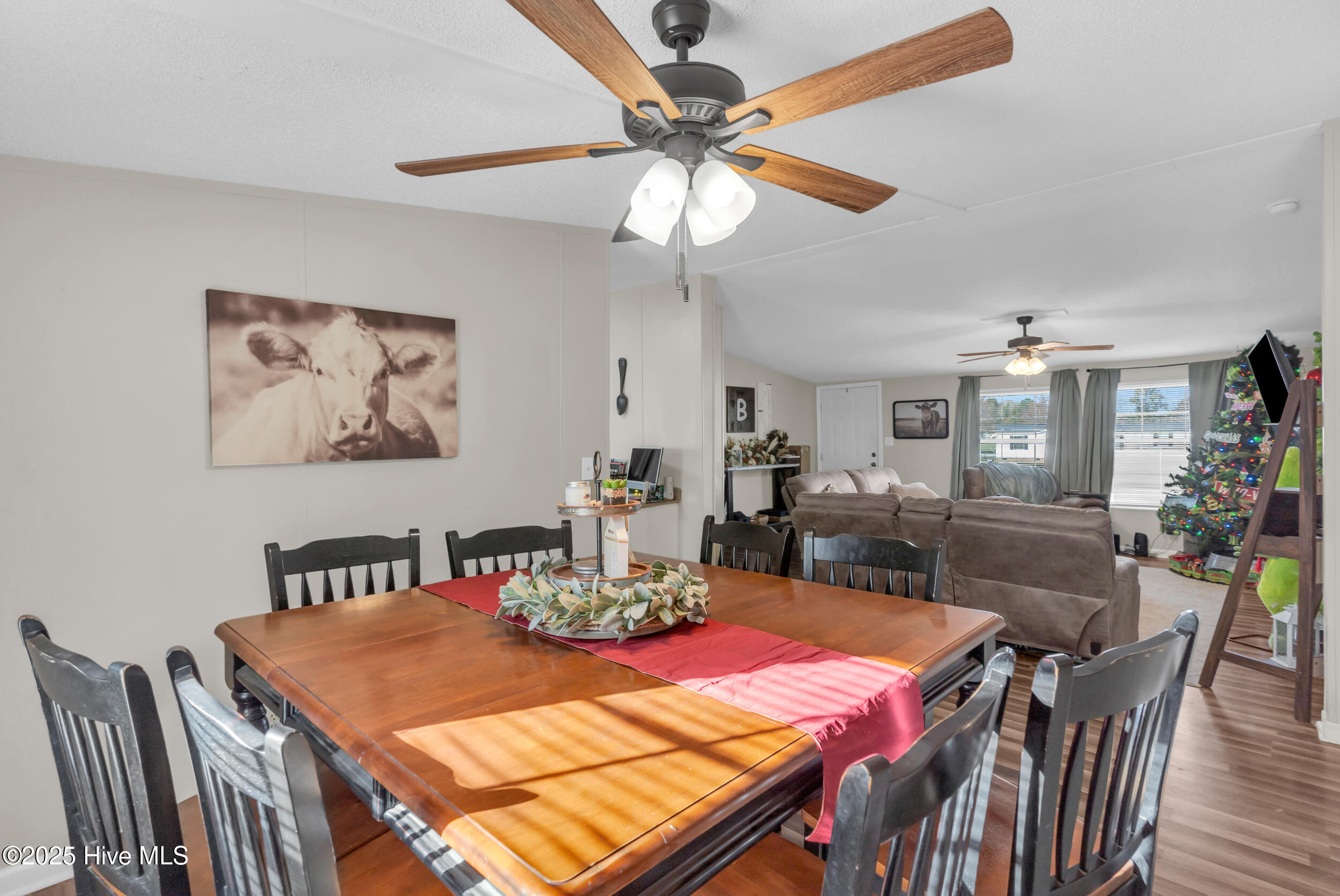 100543887 | Photo 14