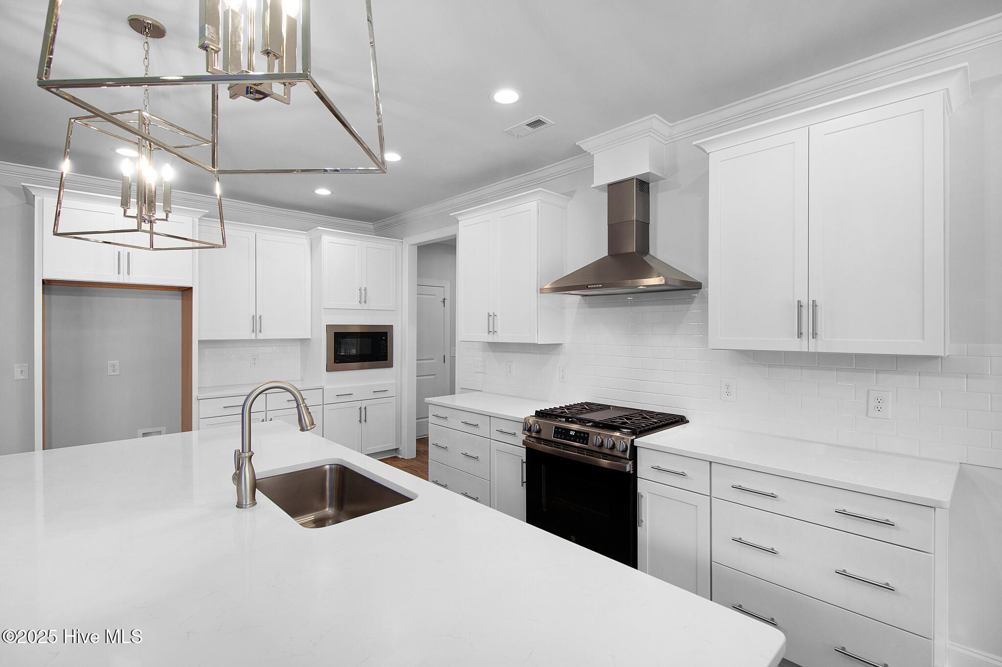 Homes for sale in Havelock, NC | 112 Antebellum Dr, Havelock, NC 28532 | MLS# 100516942