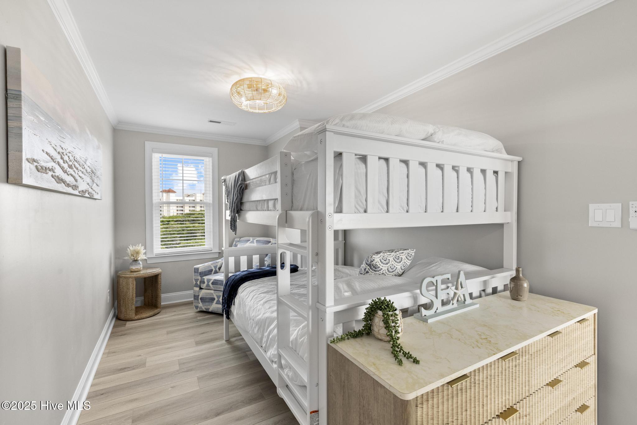 100511238 | Photo 48