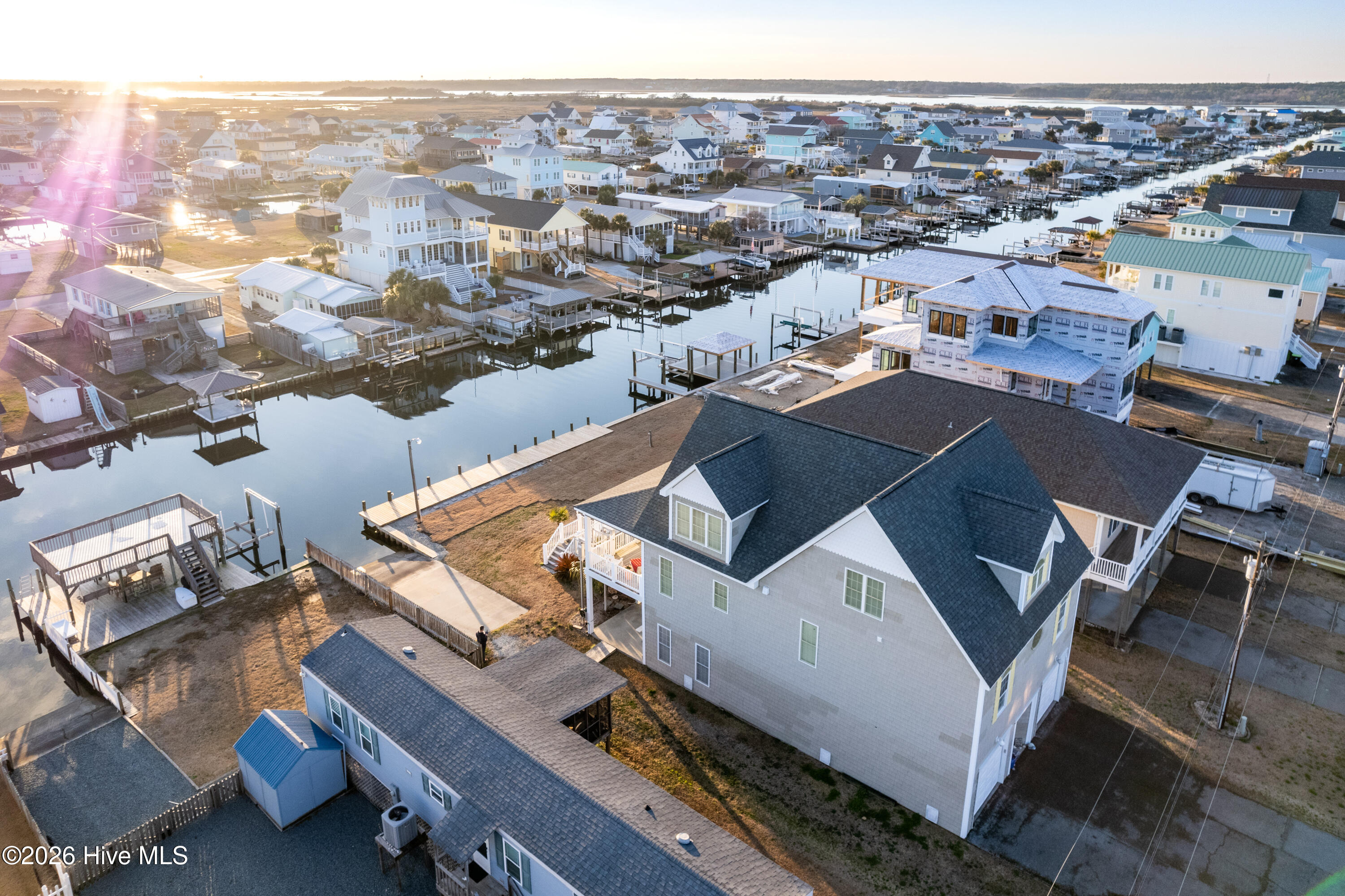 7037 7th Street, Surf City, NC, 28445