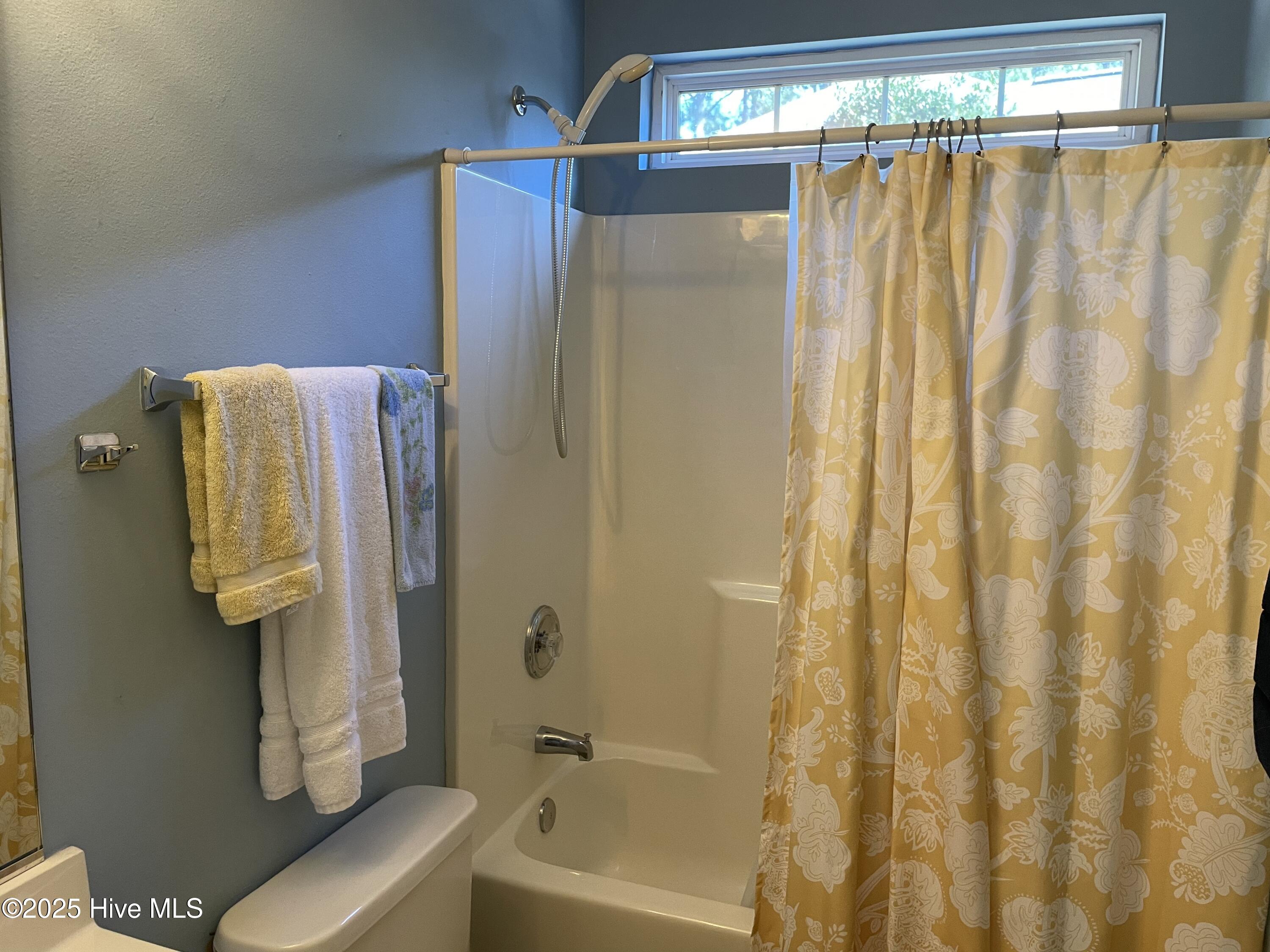 100536216 | Photo 32