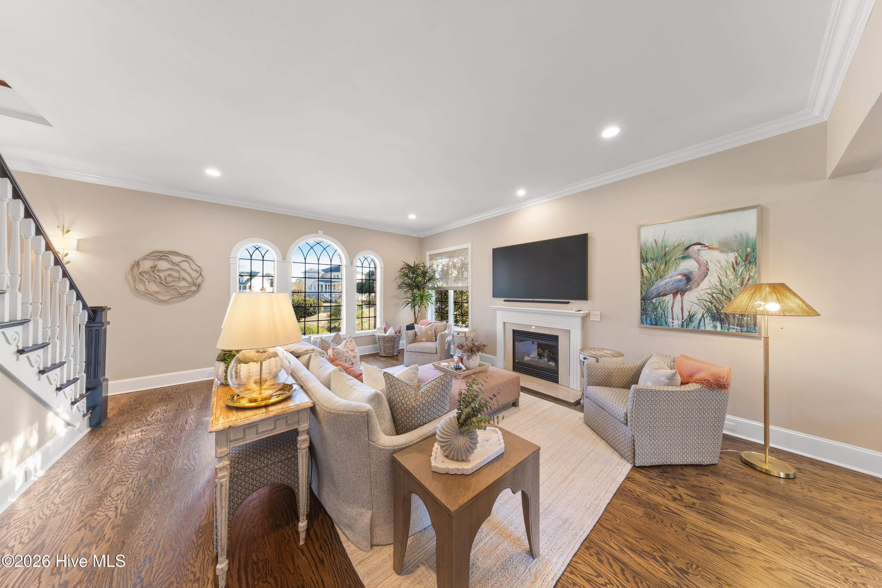 100549832 | Photo 16