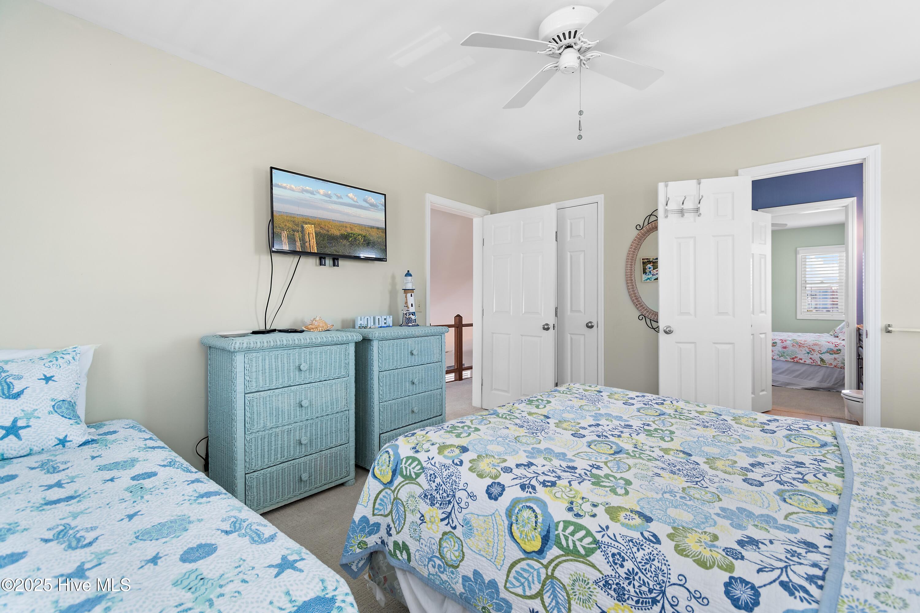 100520391 | Photo 24