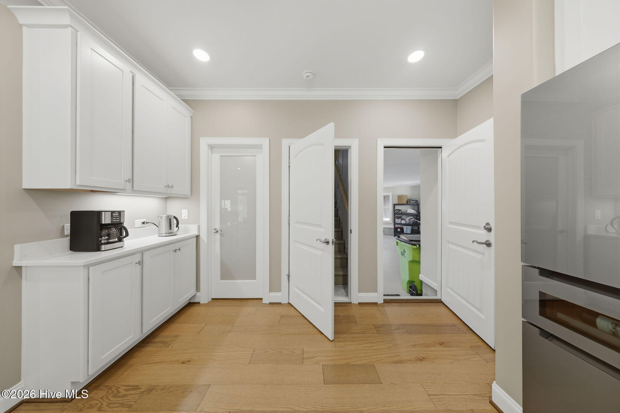 100564757 | Photo 52