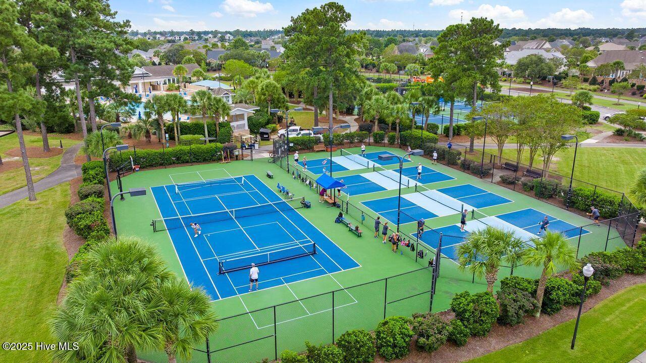 100534476 | Photo 69