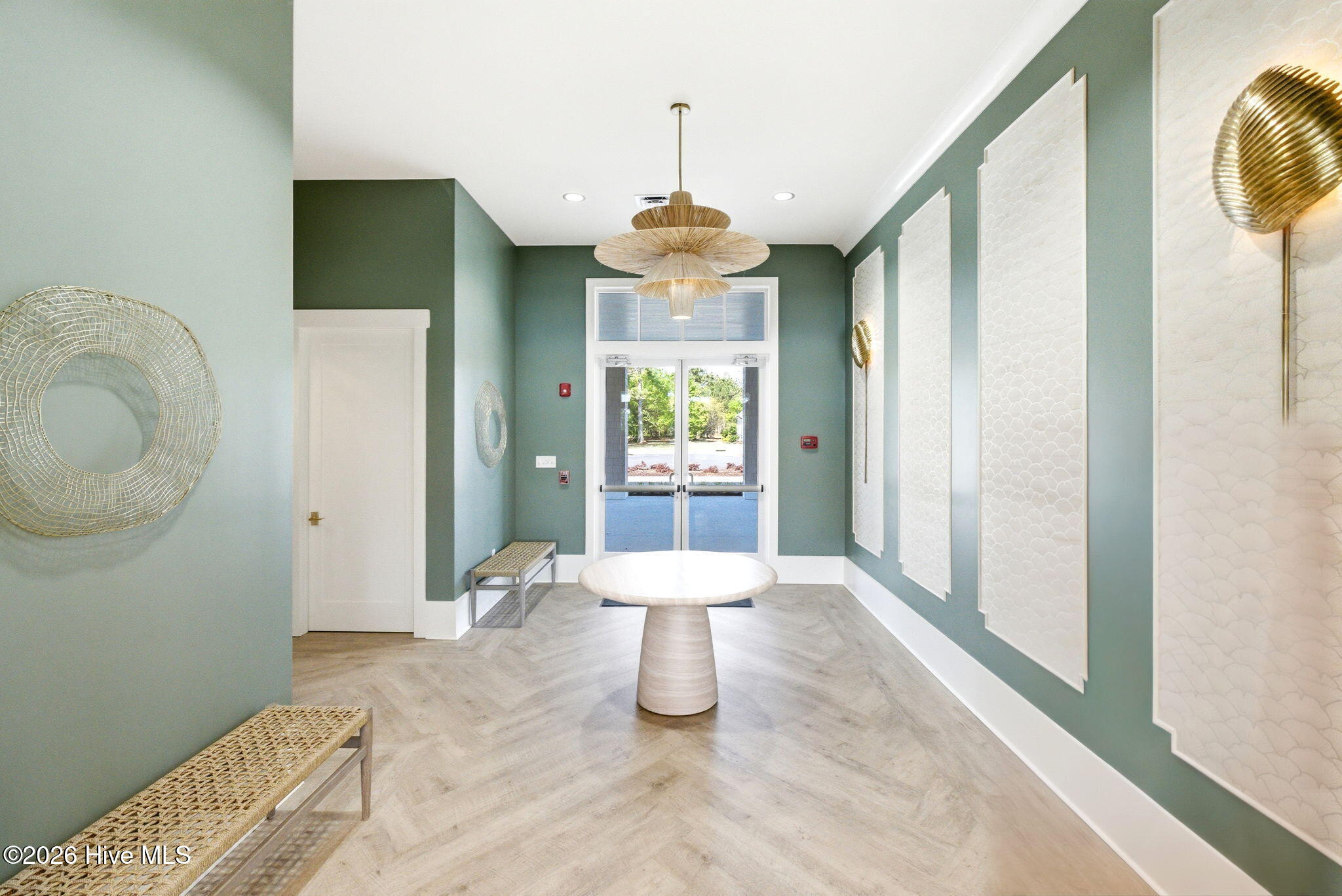 100566822 | Photo 67