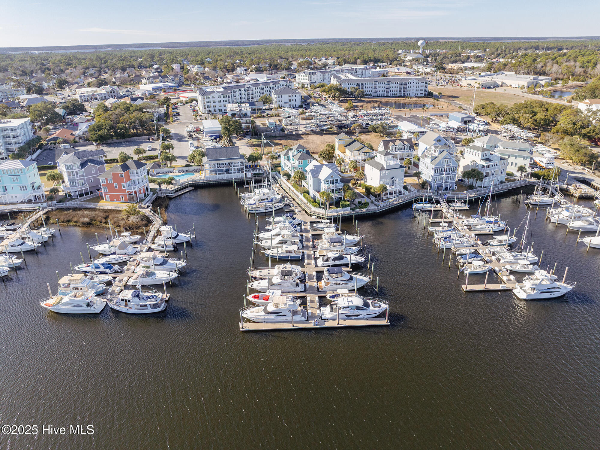 100542866 | Photo 45