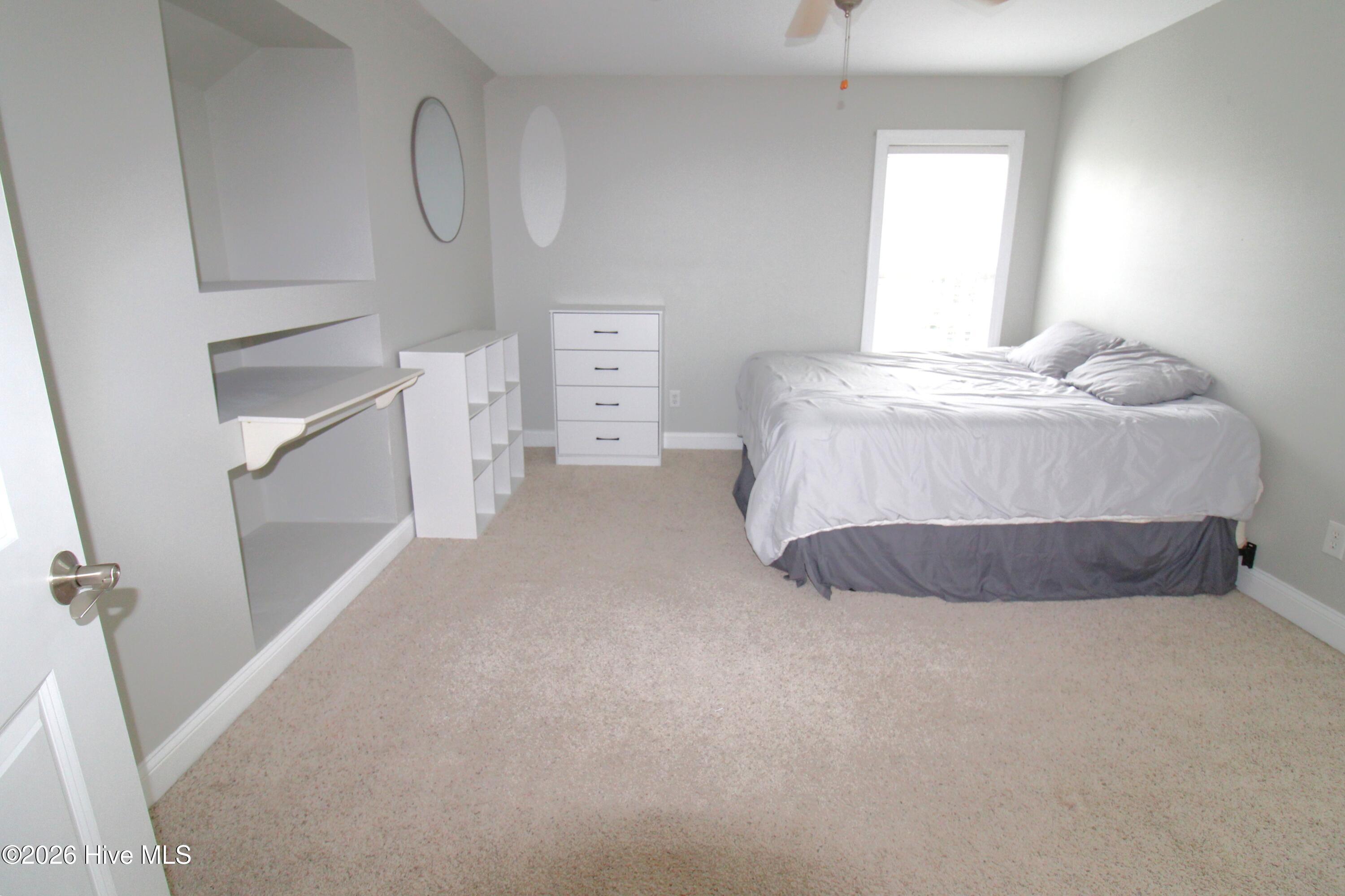 100538724 | Photo 28