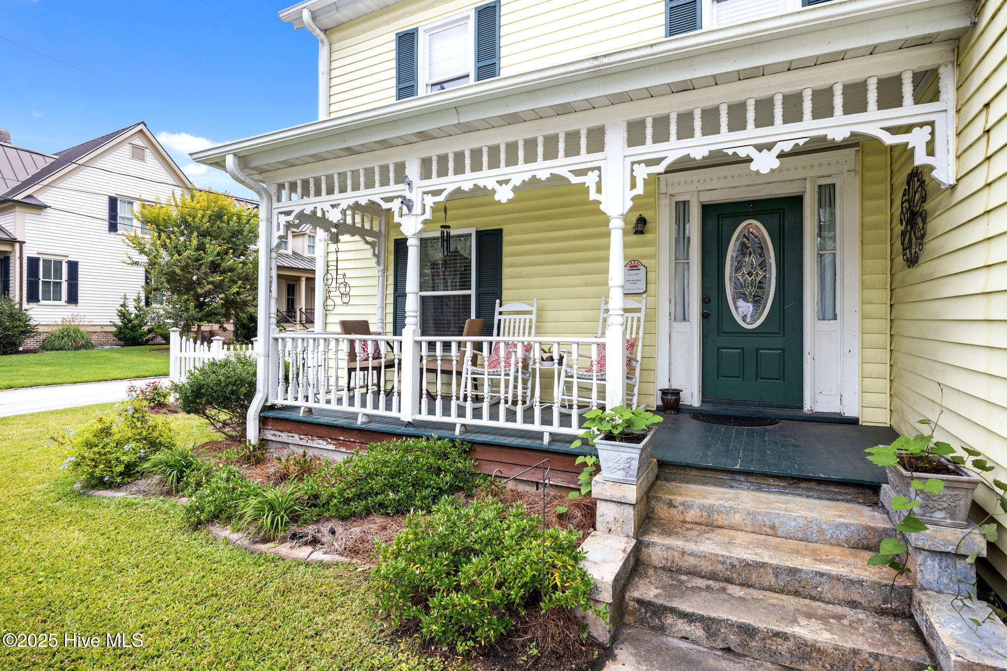 16-web-or-mls-0C0A3322