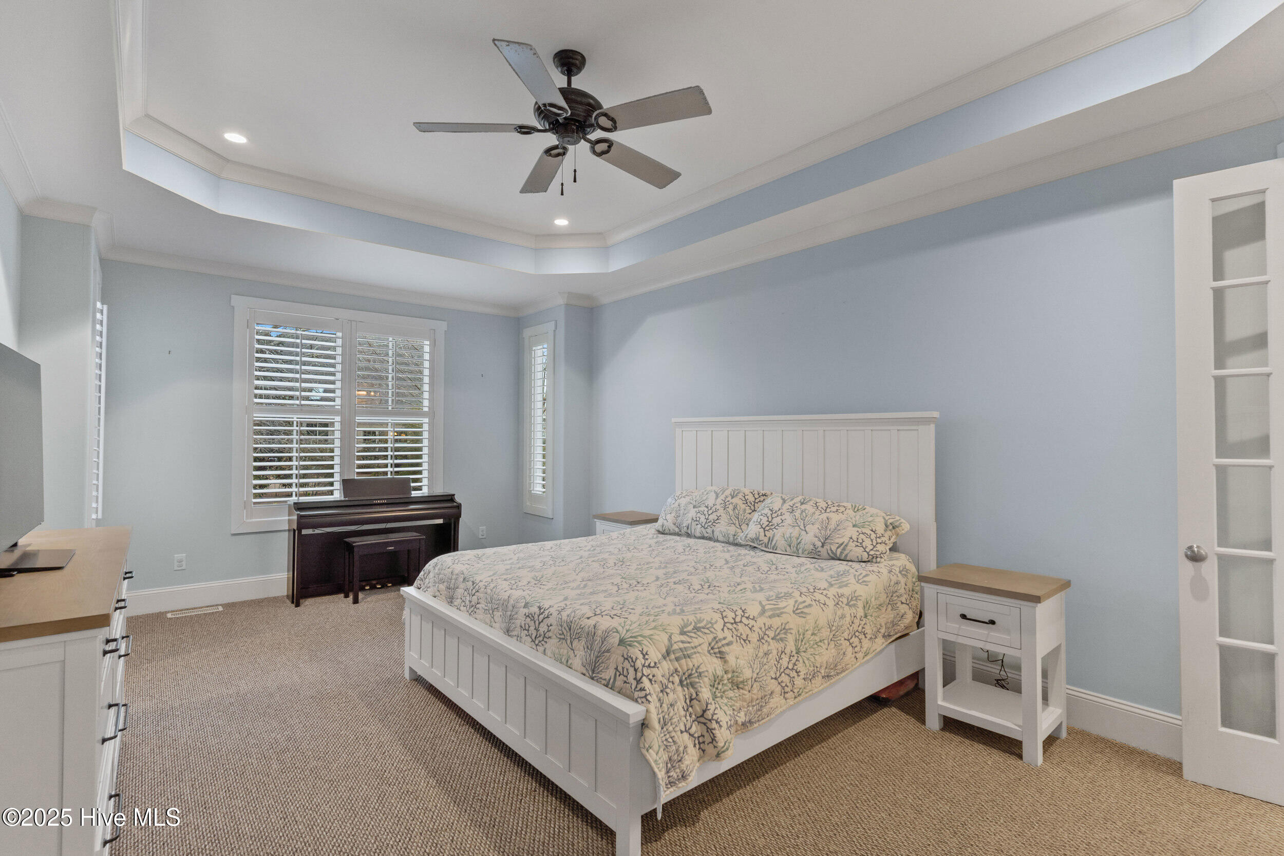 100524875 | Photo 19