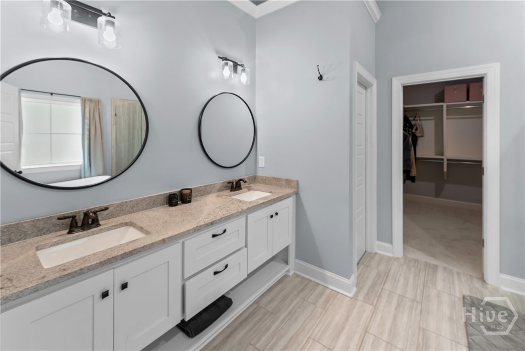 Bath Special Features