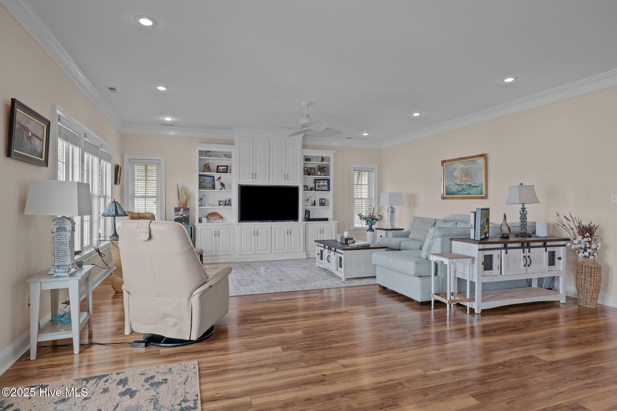 429 Live Oak Road,Newport