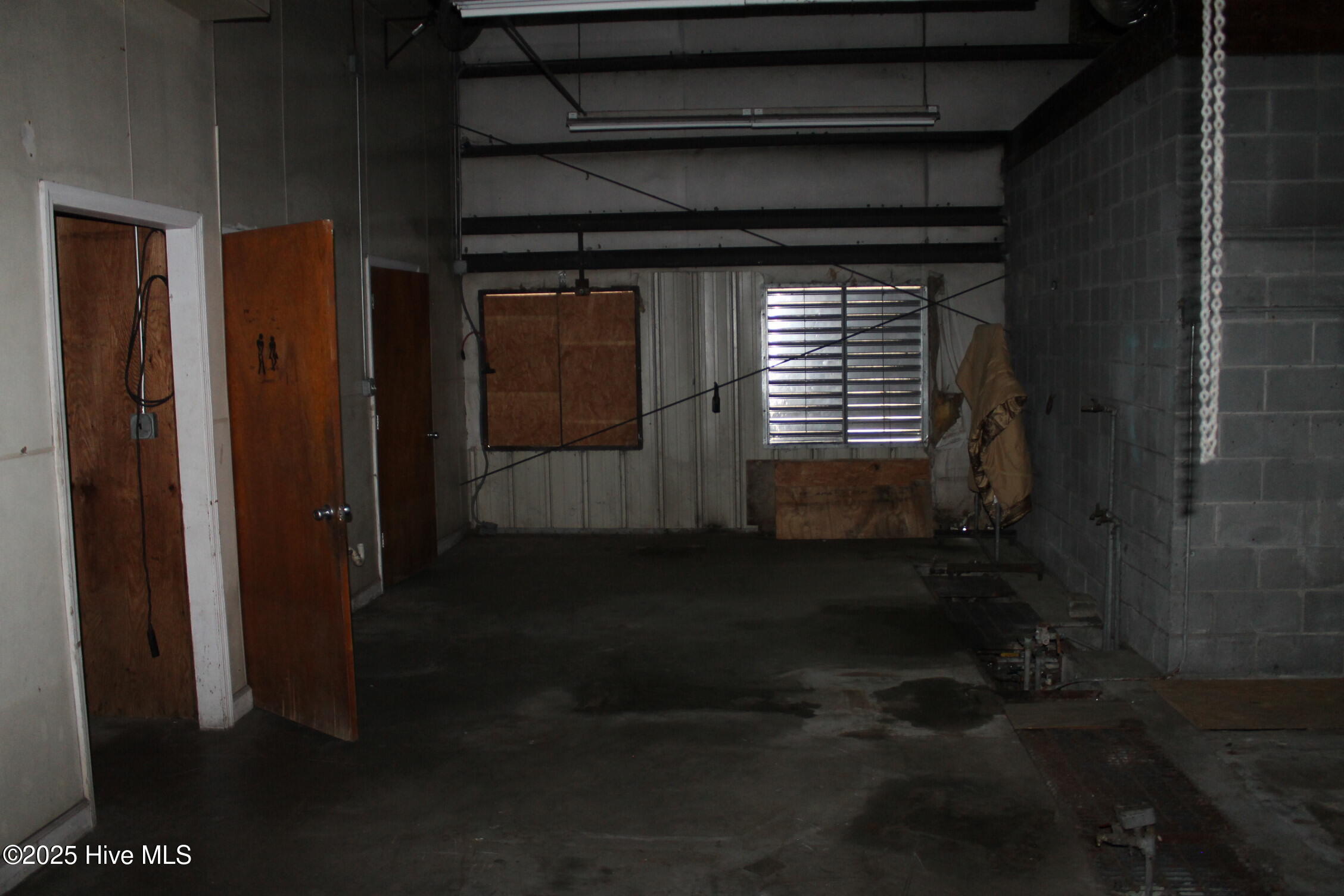 100497526 | Photo 23