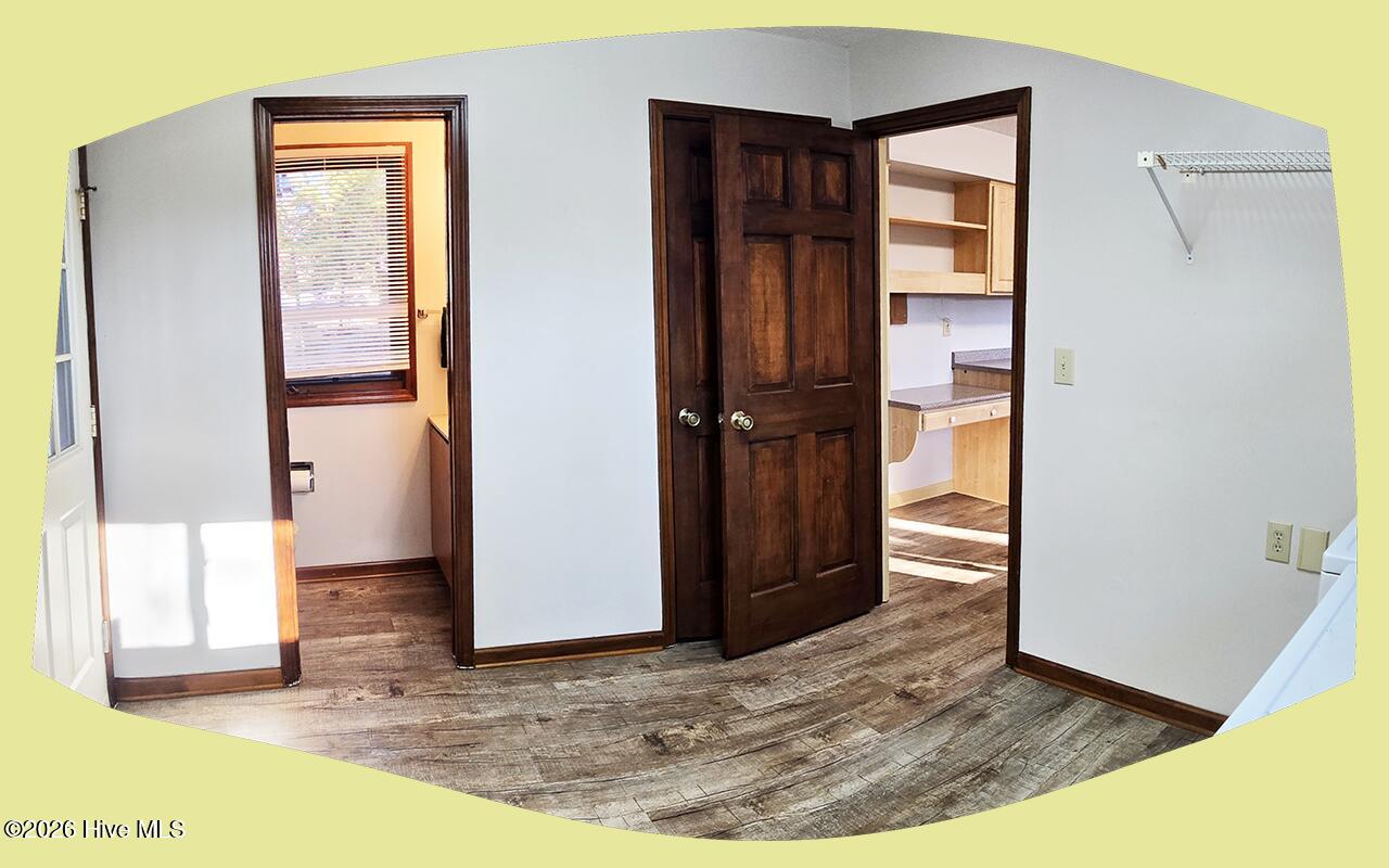 100551235 | Photo 10