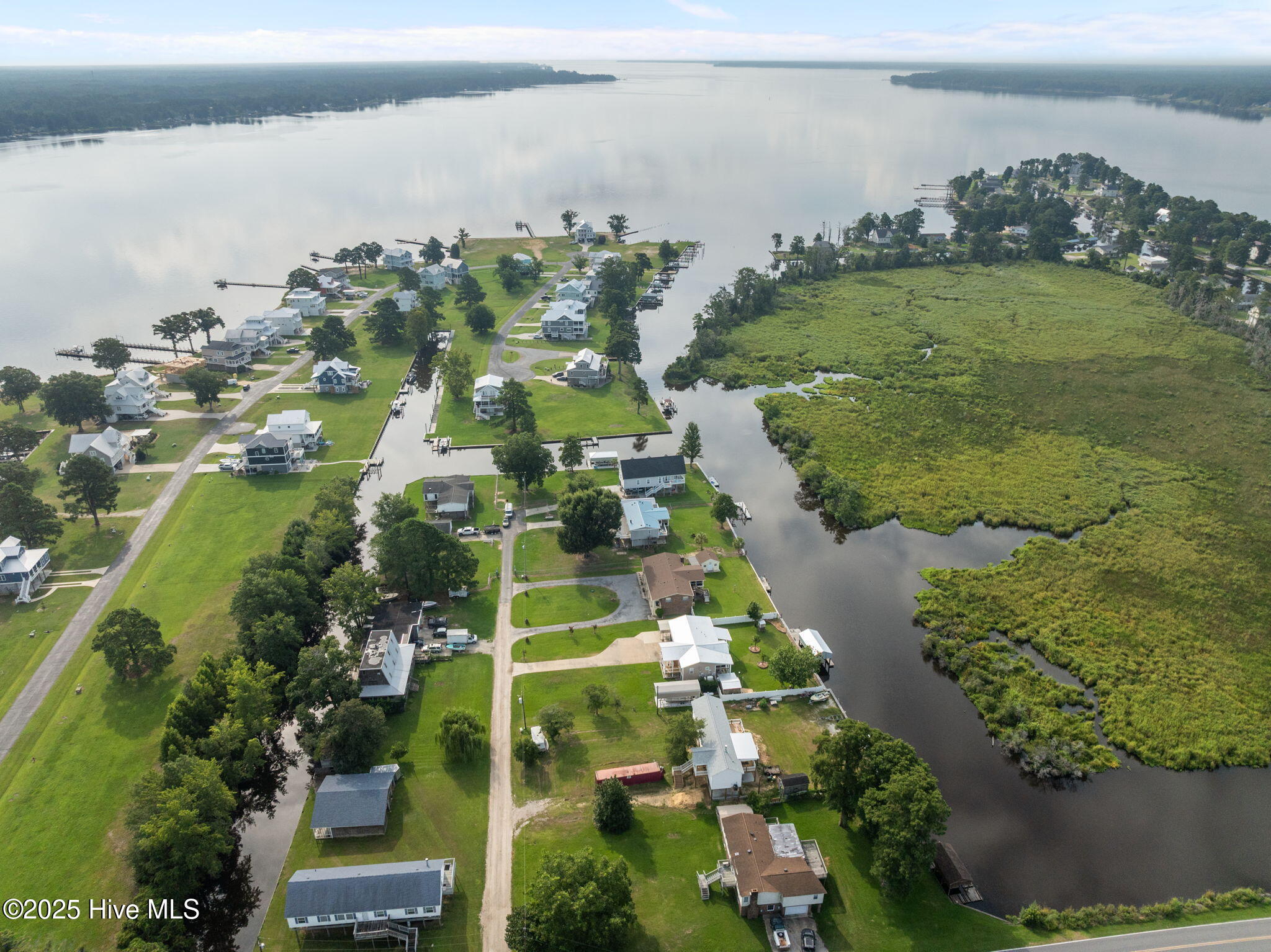 Homes for sale in Chocowinity, NC | 86 Blackbird Ln, Chocowinity, NC 27817 | MLS# 100522173