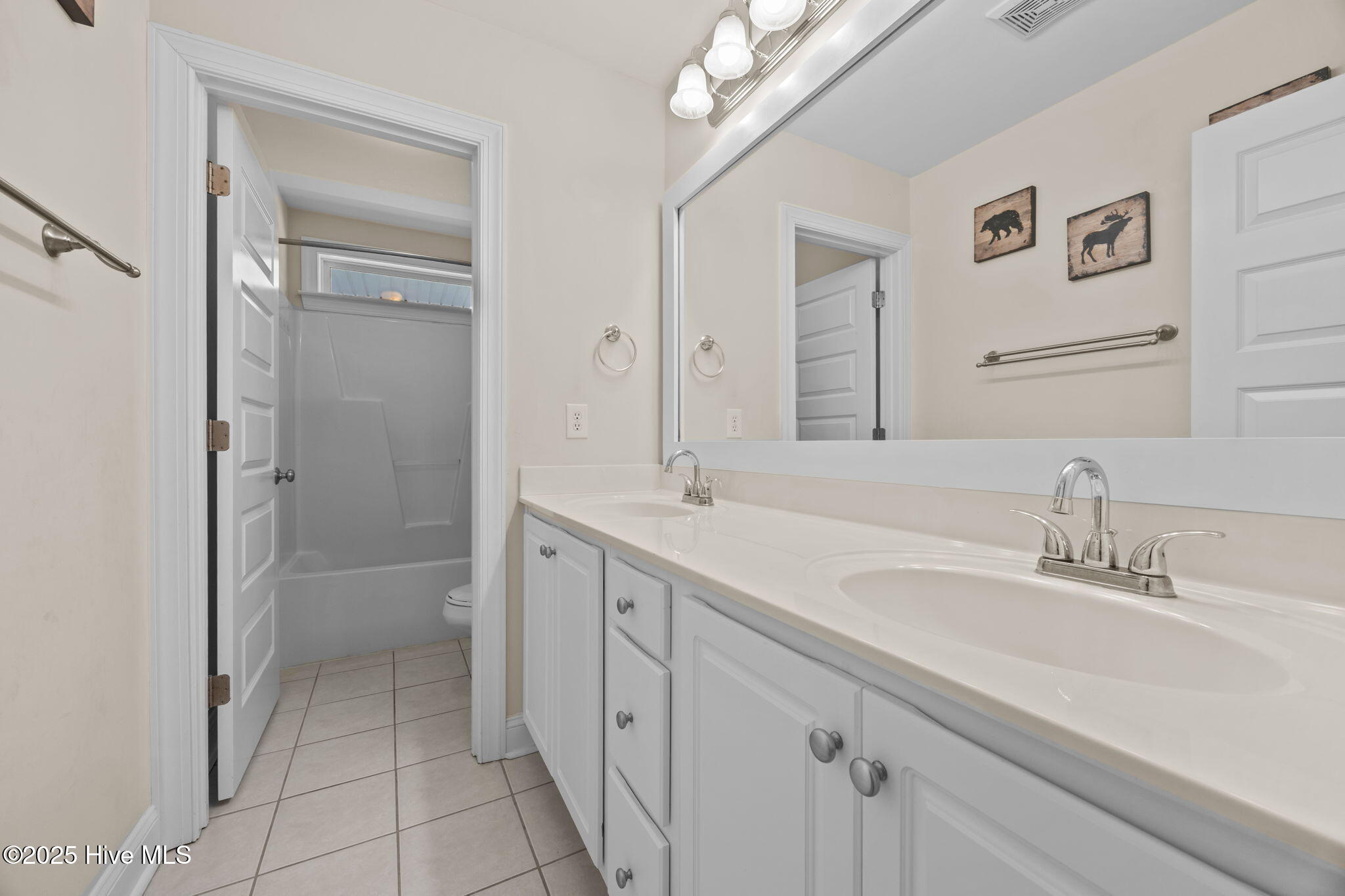 100530646 | Photo 36