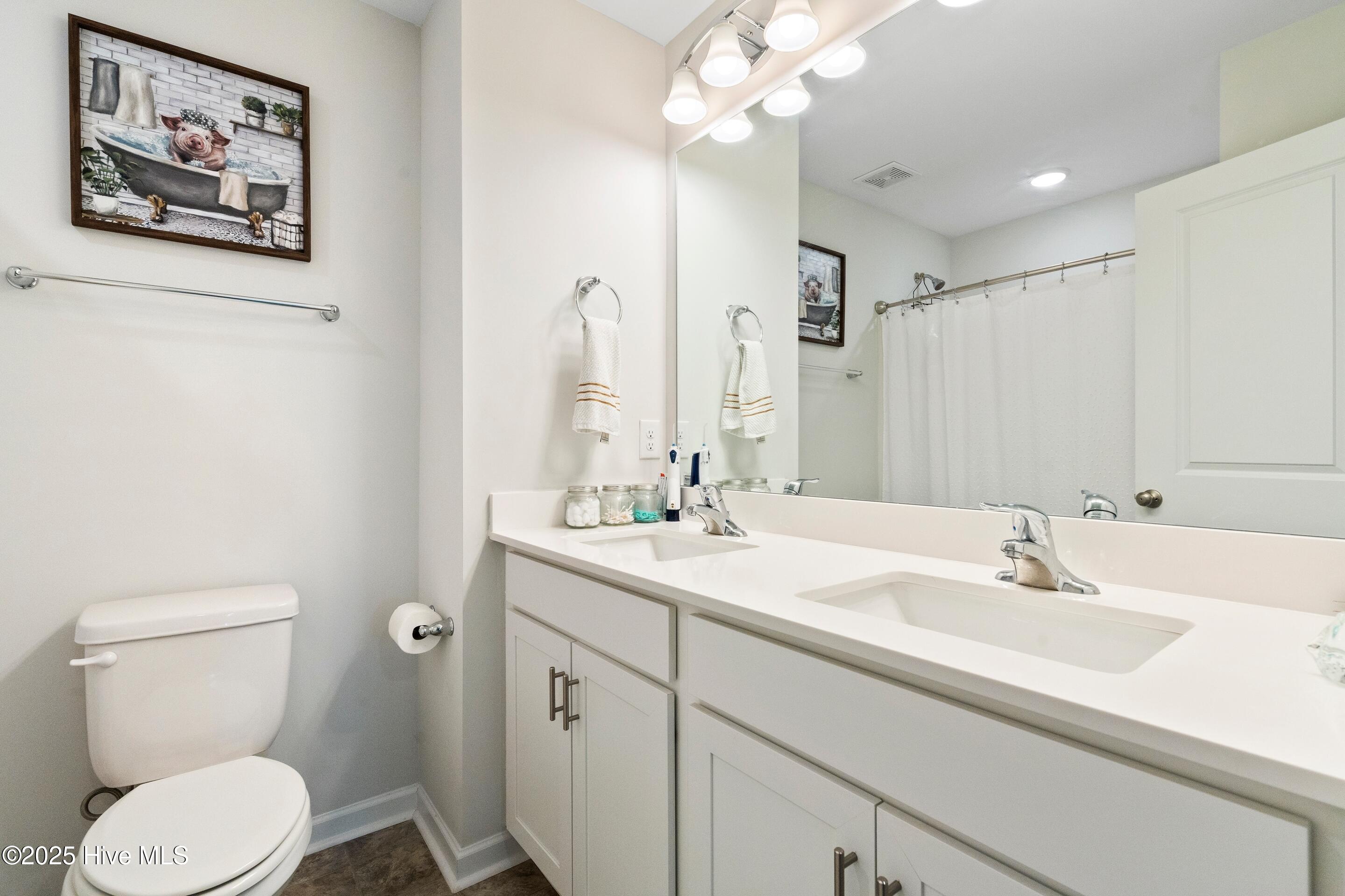 100527071 | Photo 21