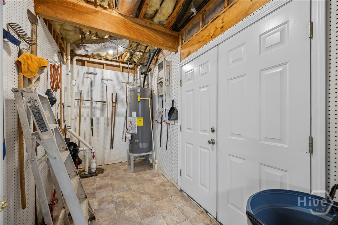 Undisclosed Address, Loganville, GA, 30052