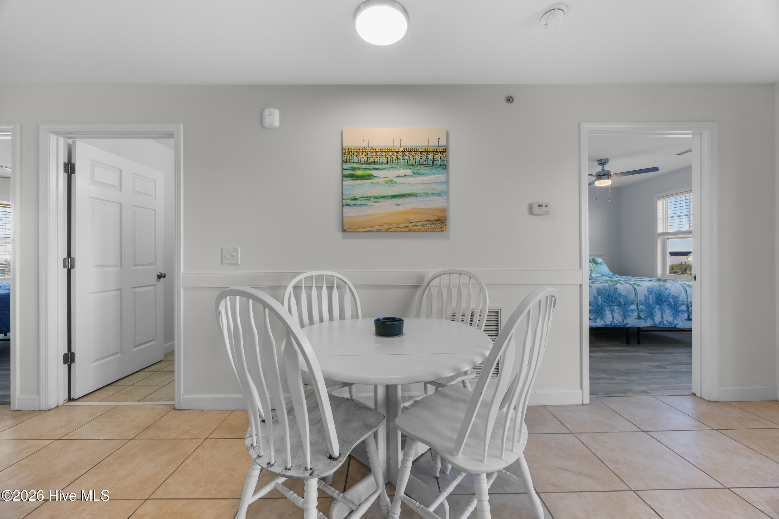 100547253 | Photo 13