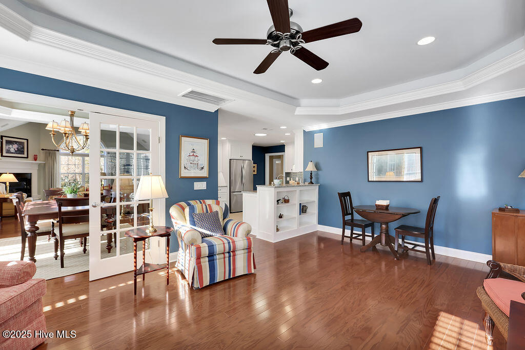 100544597 | Photo 11