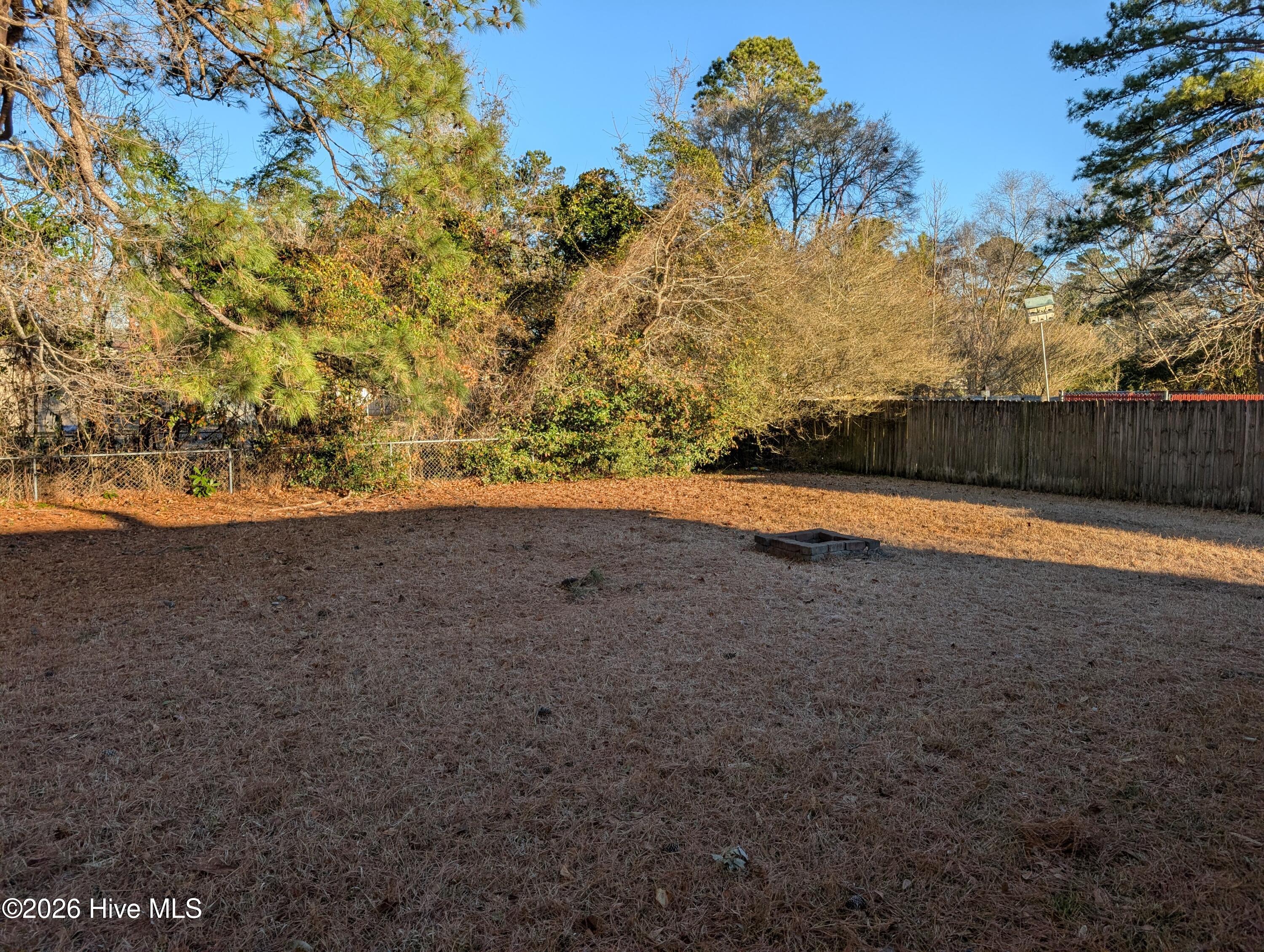 100548942 | Photo 22