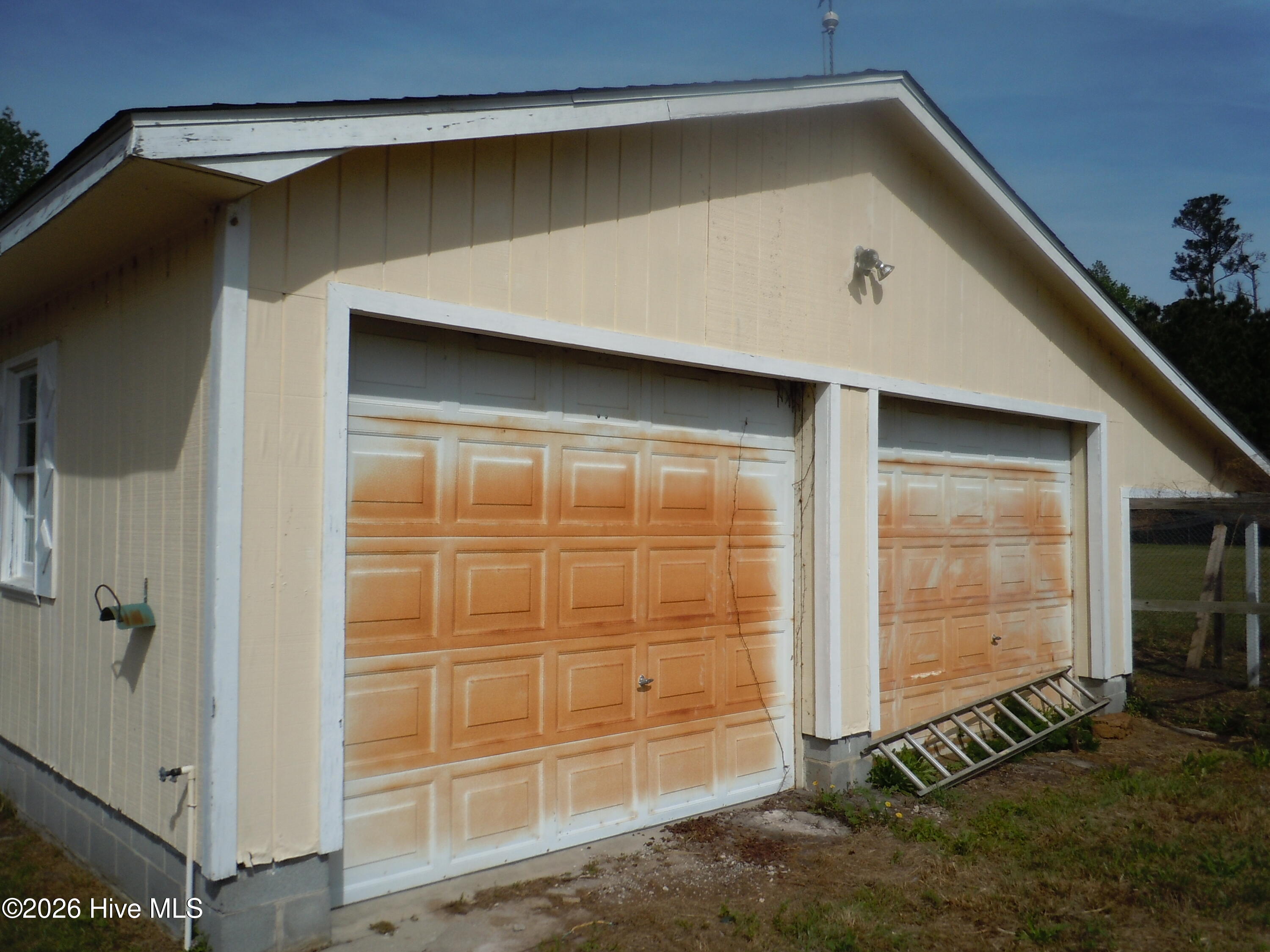 100565752 | Photo 45