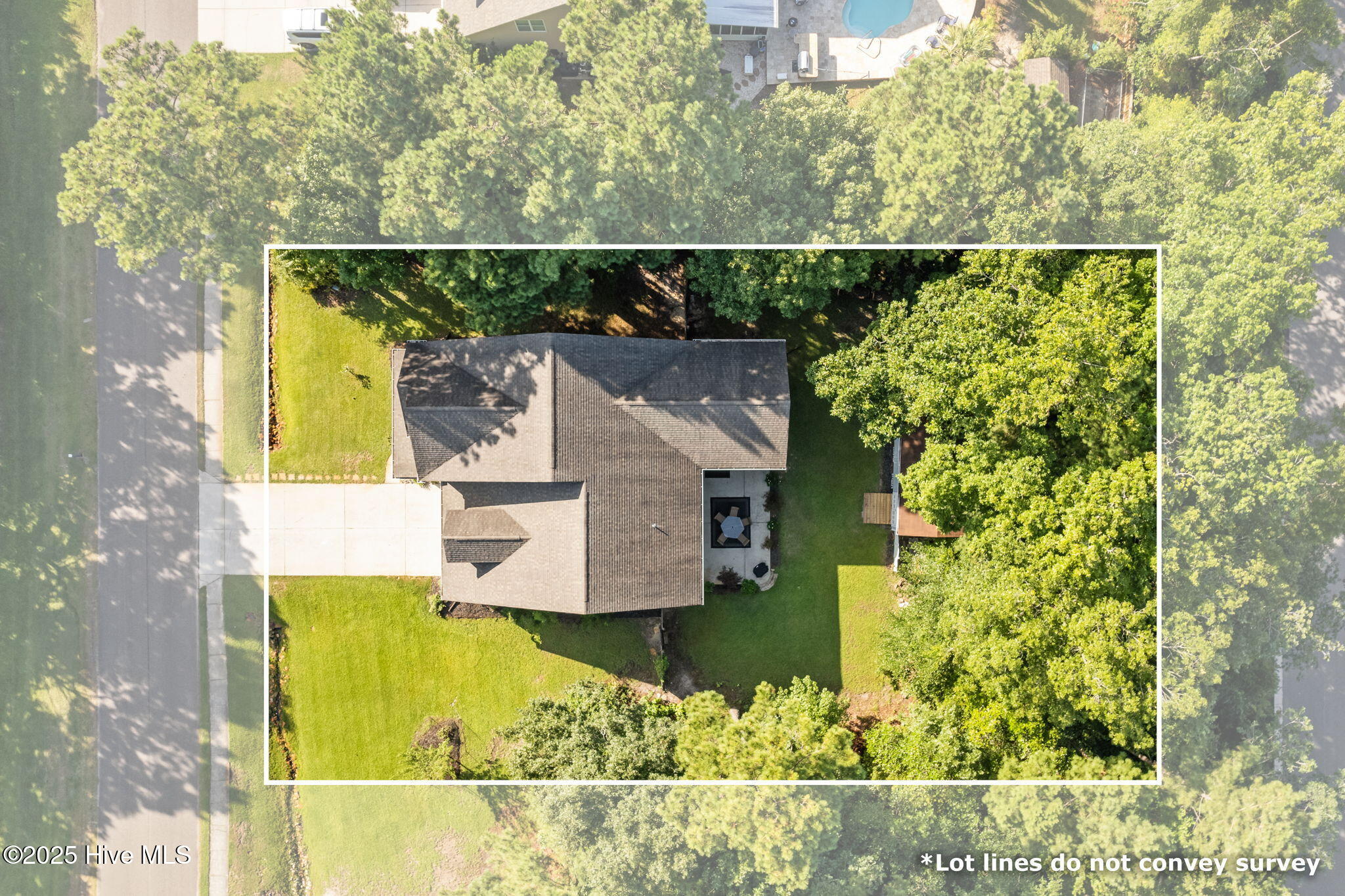 100521115 | Photo 63