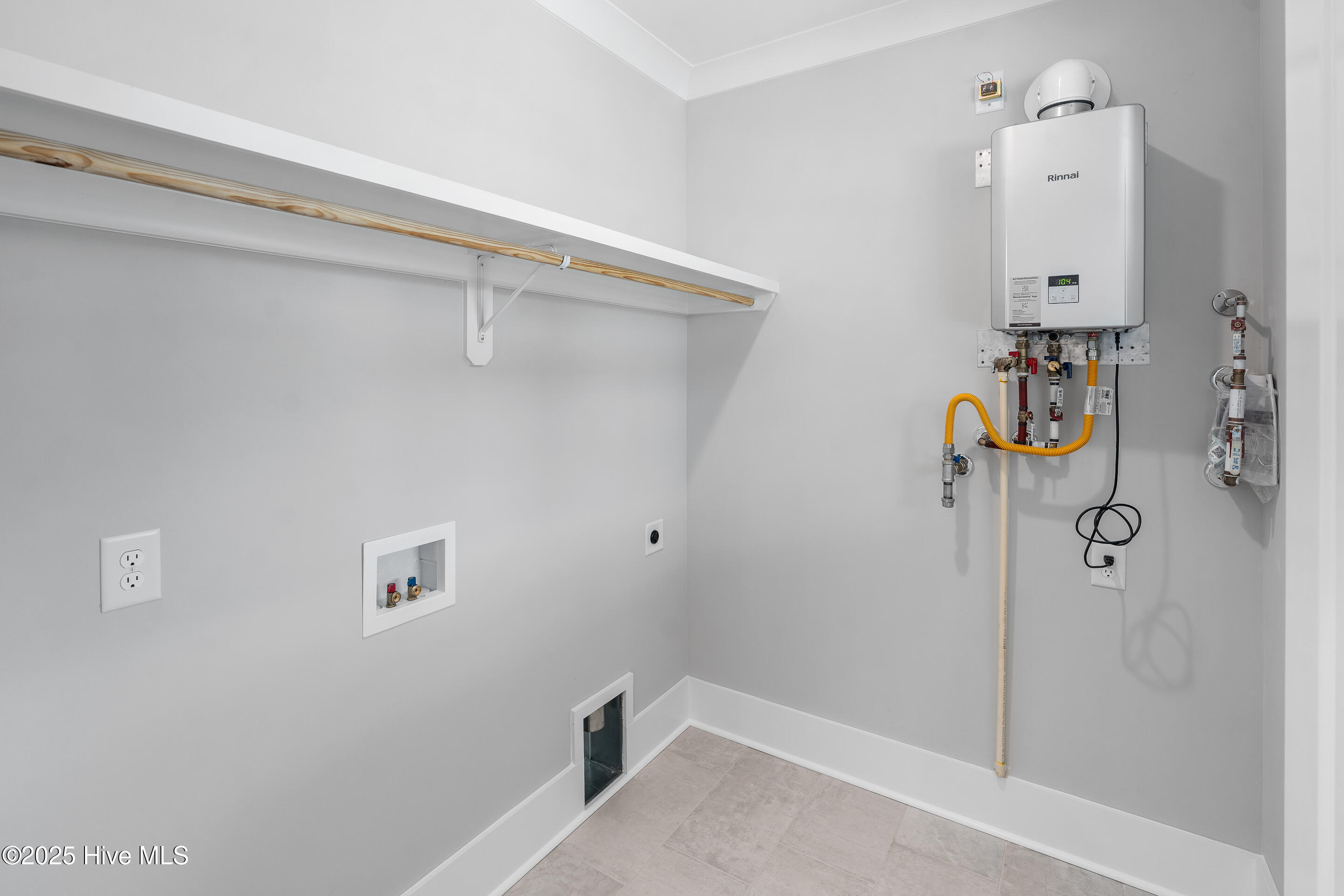 100552553 | Photo 42