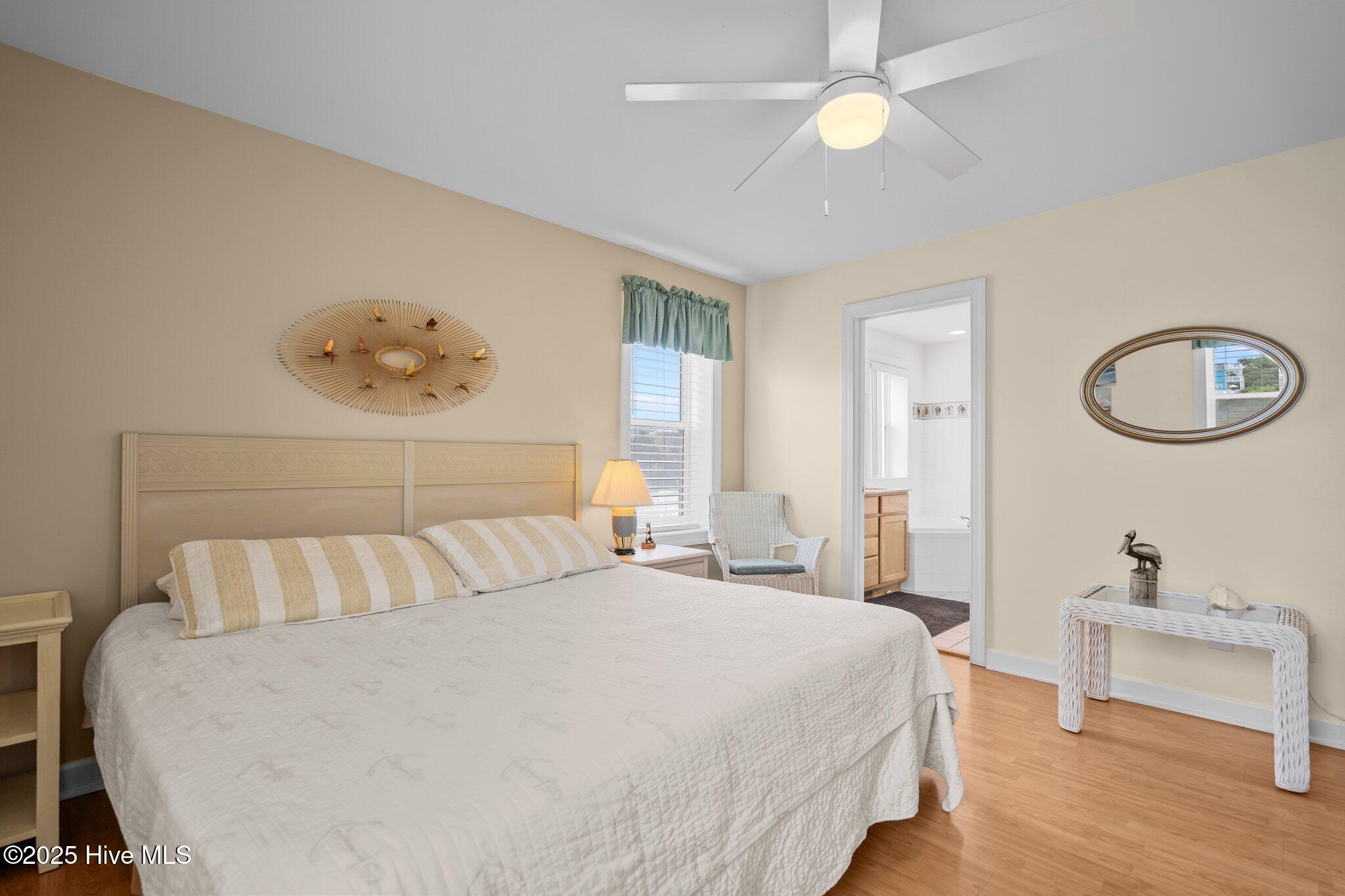 100517725 | Photo 50