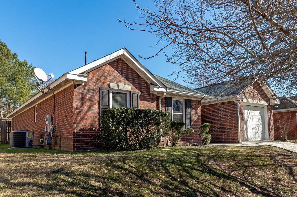 1011 Caddenwoods Drive, Augusta, GA 30906 Listing Photo  2