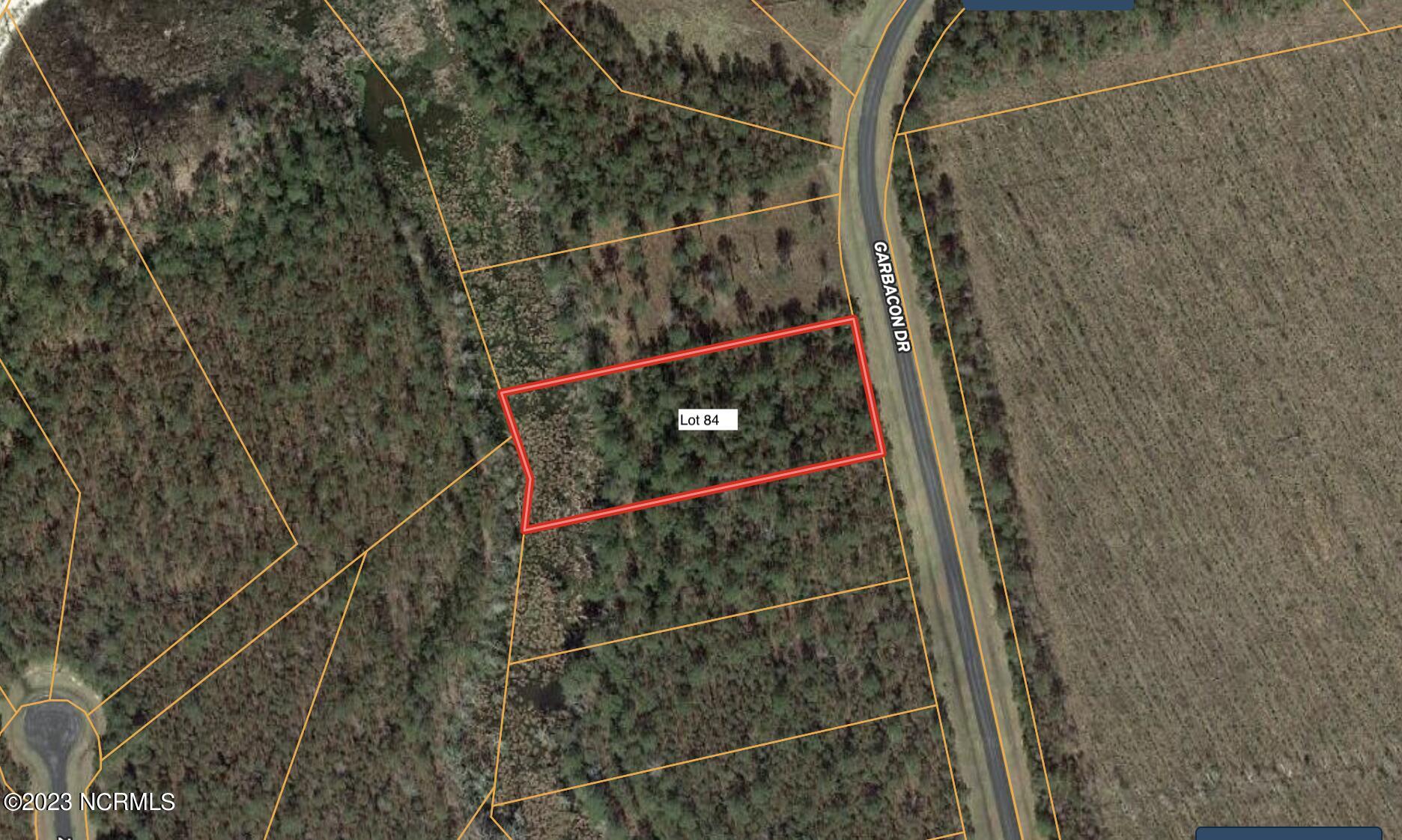 330, 211 Garbacon Drive, Beaufort, NC, 28516