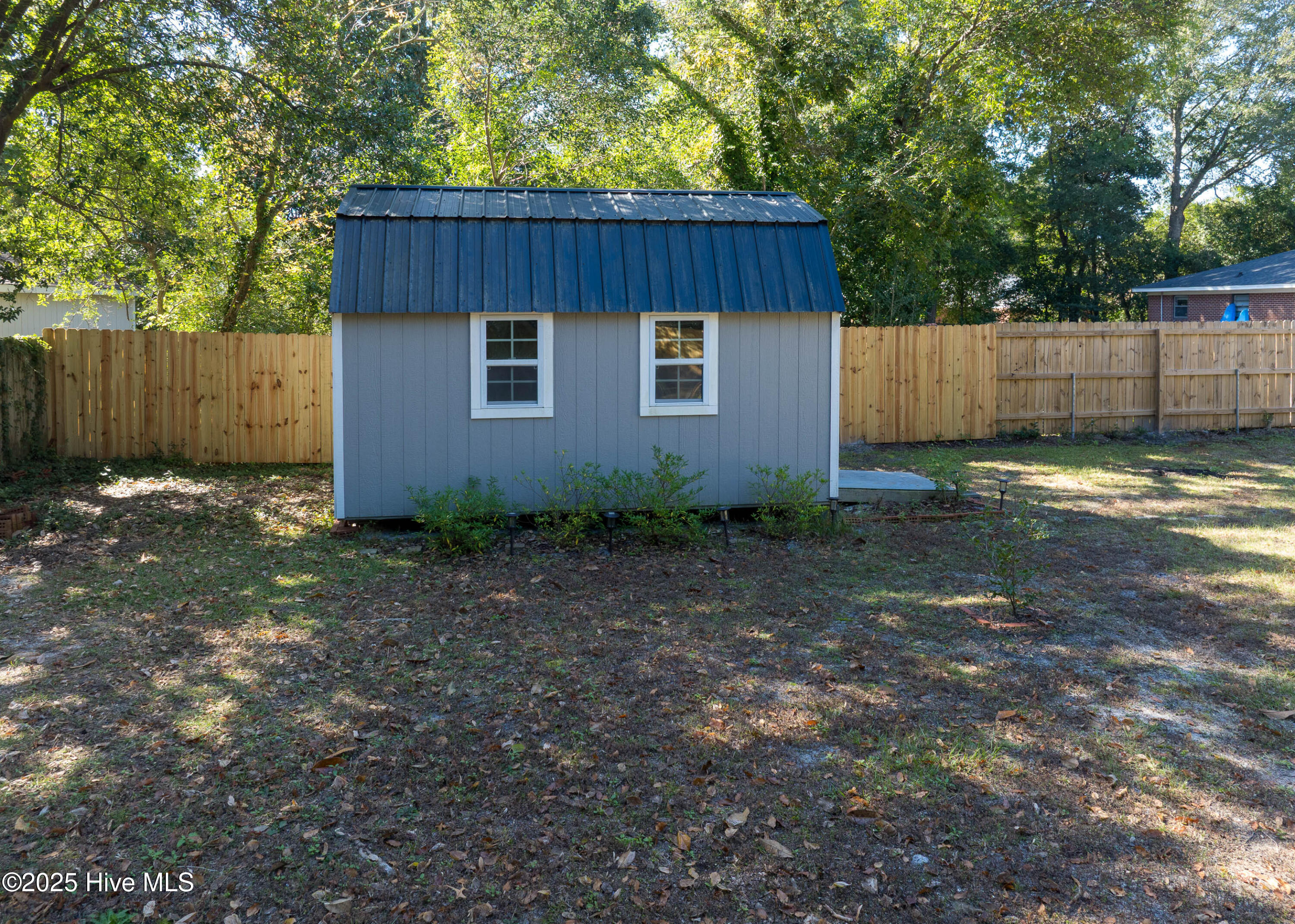 100539924 | Photo 42