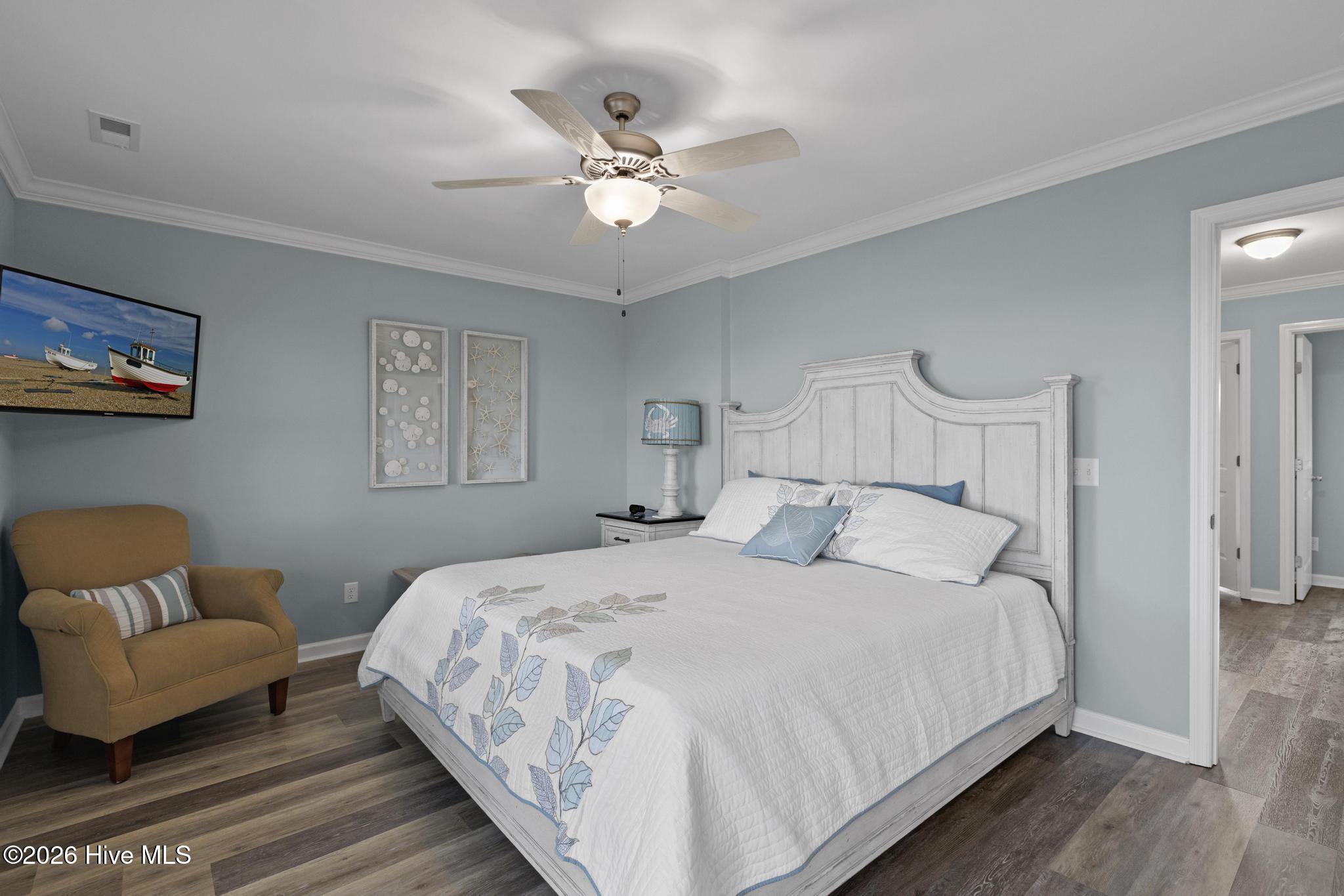 100553313 | Photo 29