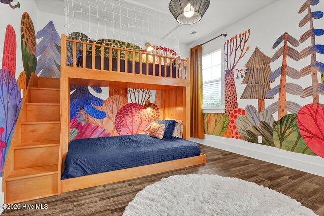 100552882 | Photo 46