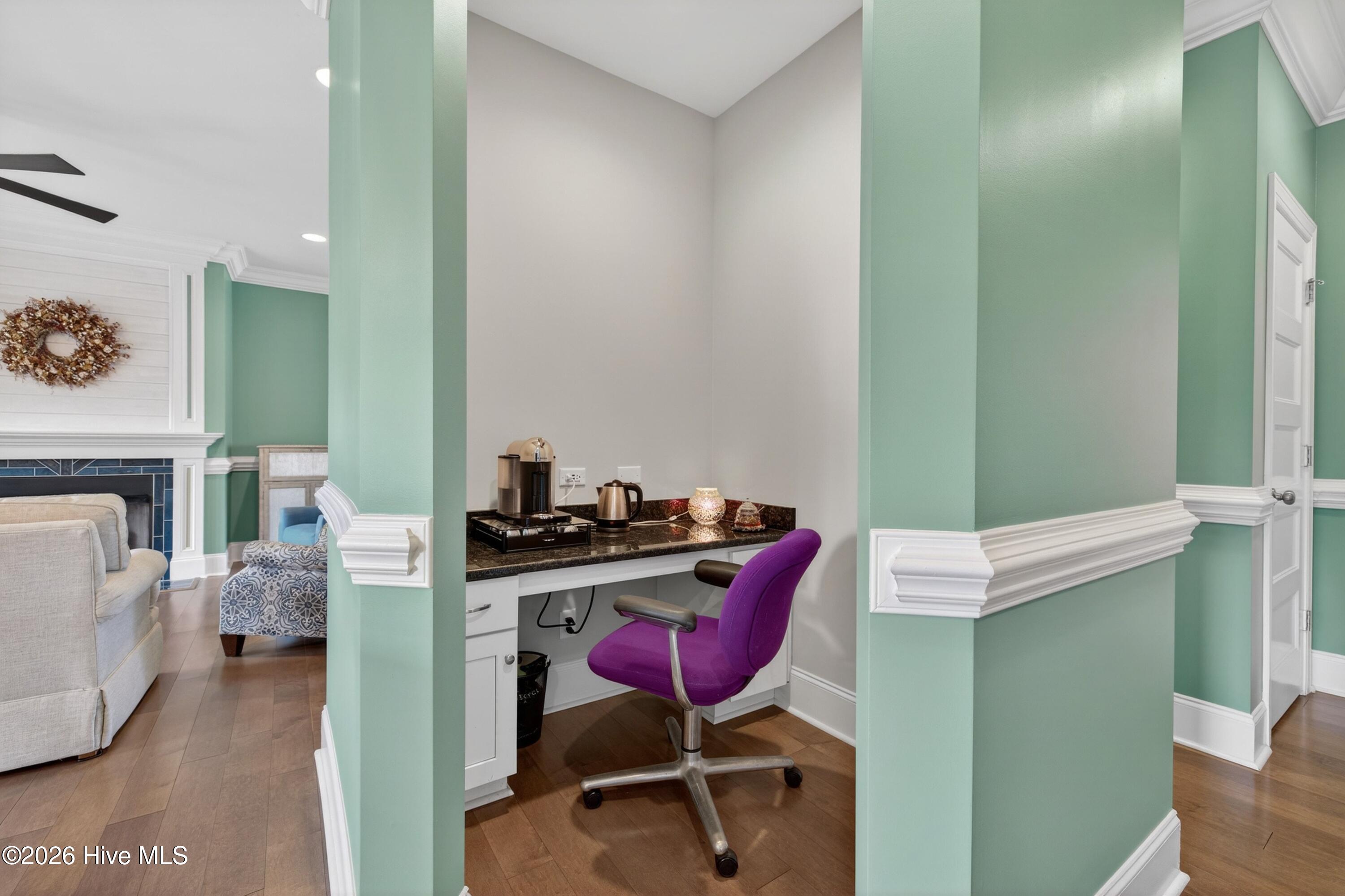 100552458 | Photo 12